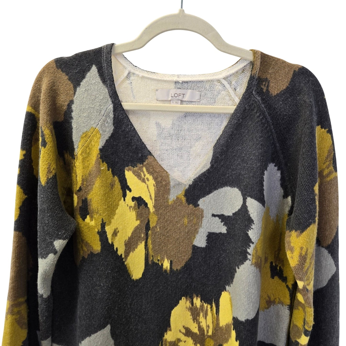 Loft Floral V-Neck Cotton Blend Sweater Size Small