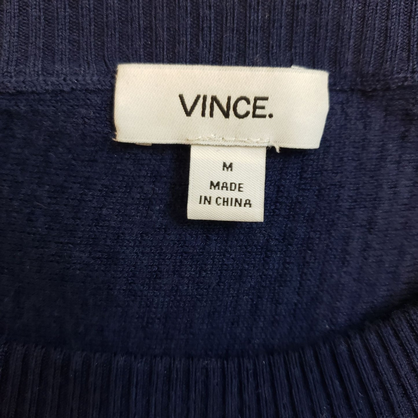 Vince Silk & Wool Blend Waffle Knit V-Neck Sweater Size Medium