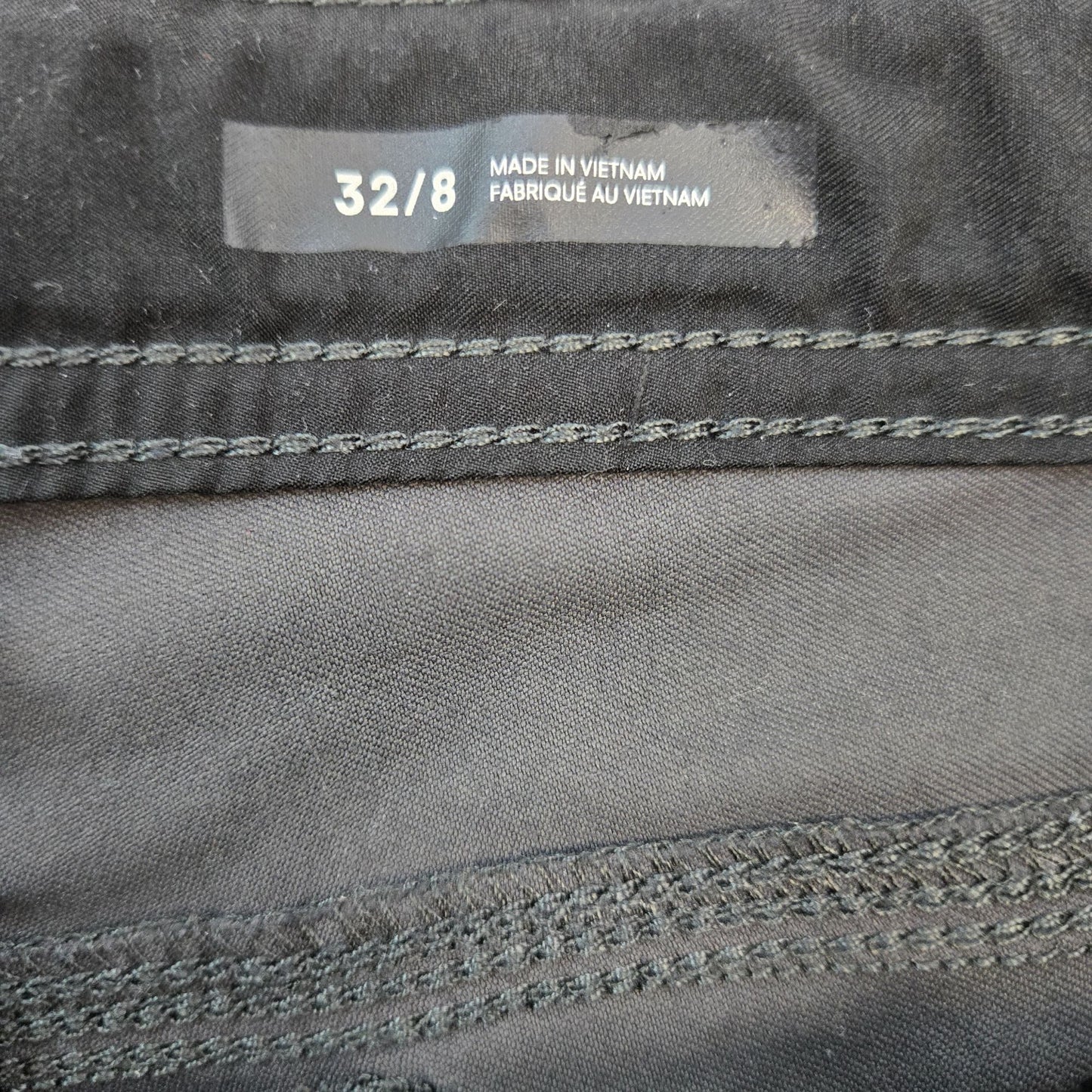 Prana Standard Fit 8" Cargo Activewear Shorts Size 32