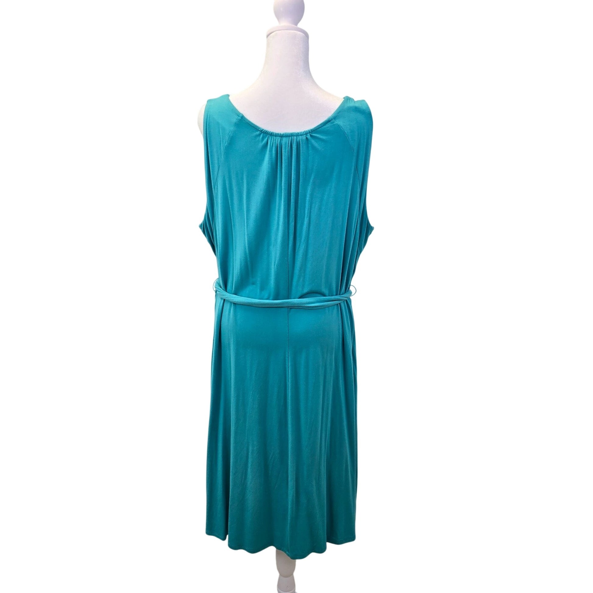 Lane Bryant Belted Jersey Dress with Sequin Embellishment Size 18/20 theuntamedthread.com Lane Bryant Belted Jersey Dress with Sequin Embellishment Size 18/20 theuntamedthread.com