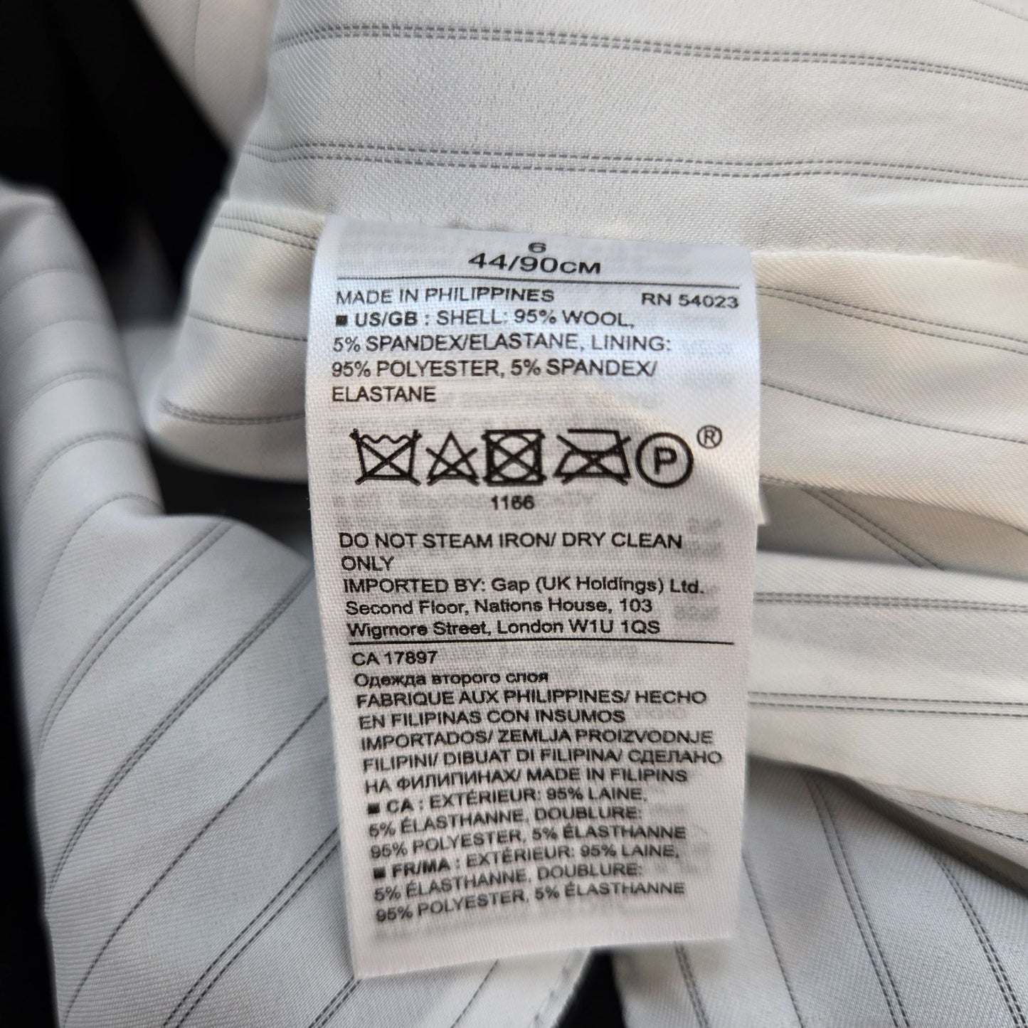 Banana Republic Wool Blend Two Button Blazer Jacket Size 6