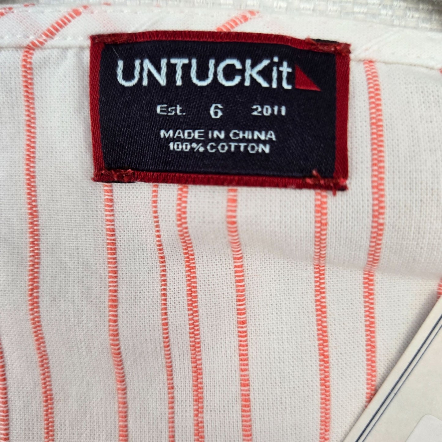 NWT UNTUCKit Dufort Striped Long Sleeve Split Neck Shirt Size 6