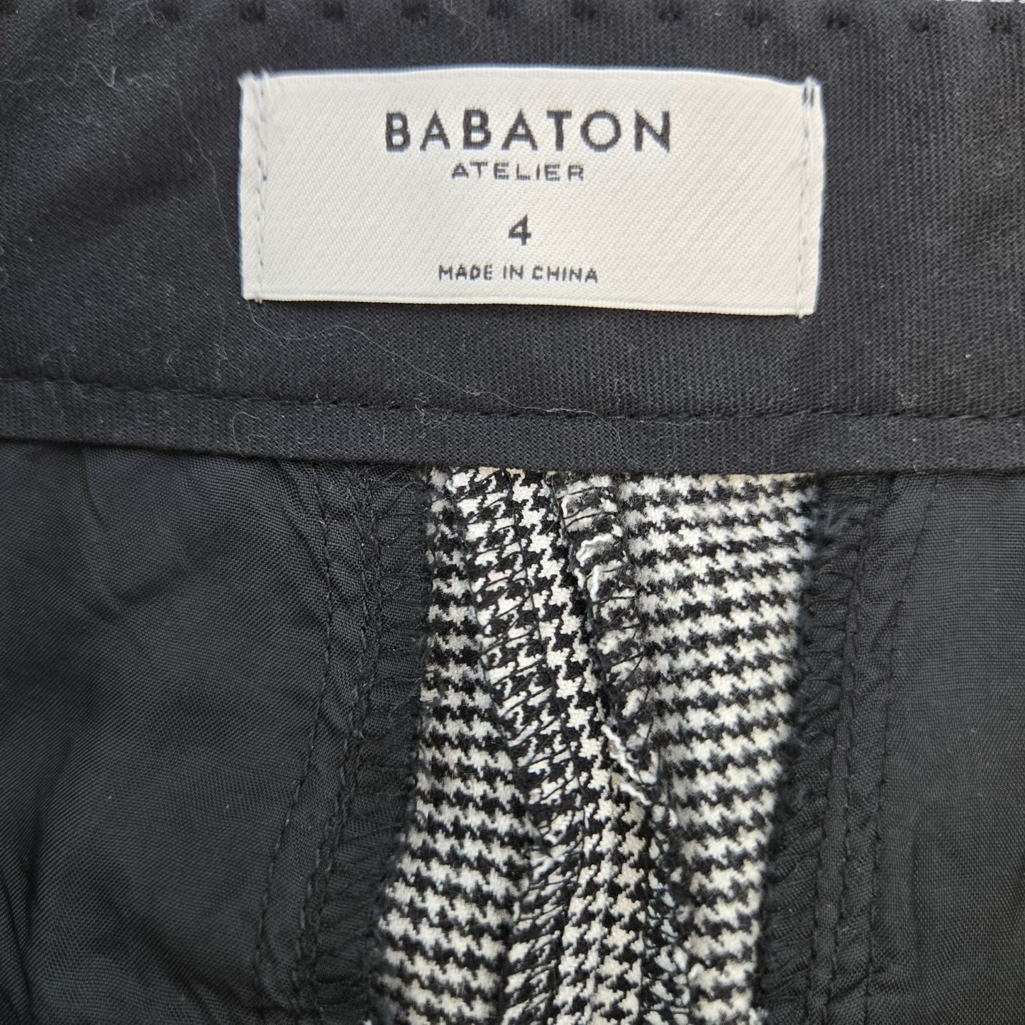 Aritzia Babaton Atelier Numero Houndstooth Split Hem Trouser Pants Size 4
