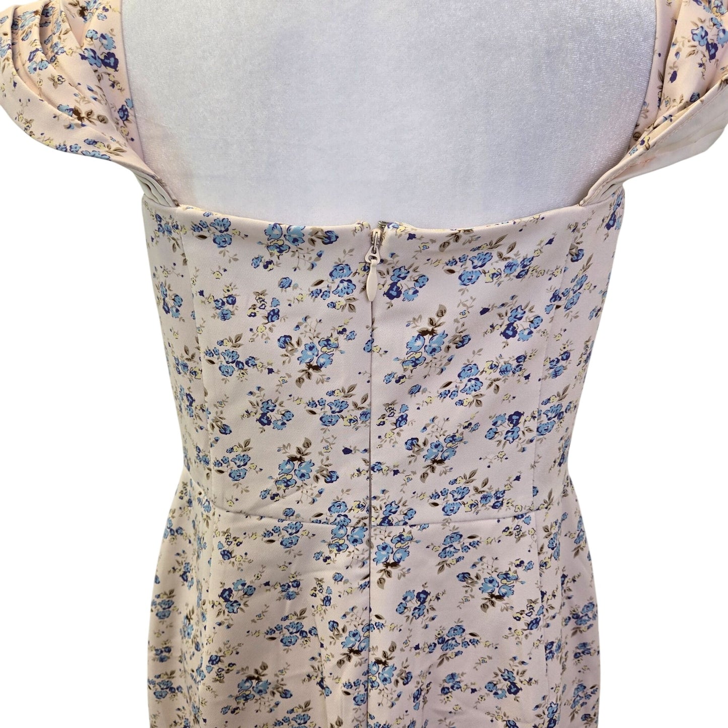 NWT Lavish Alice Bardot Floral Off The Shoulder Cowl Midi Dress Size 8