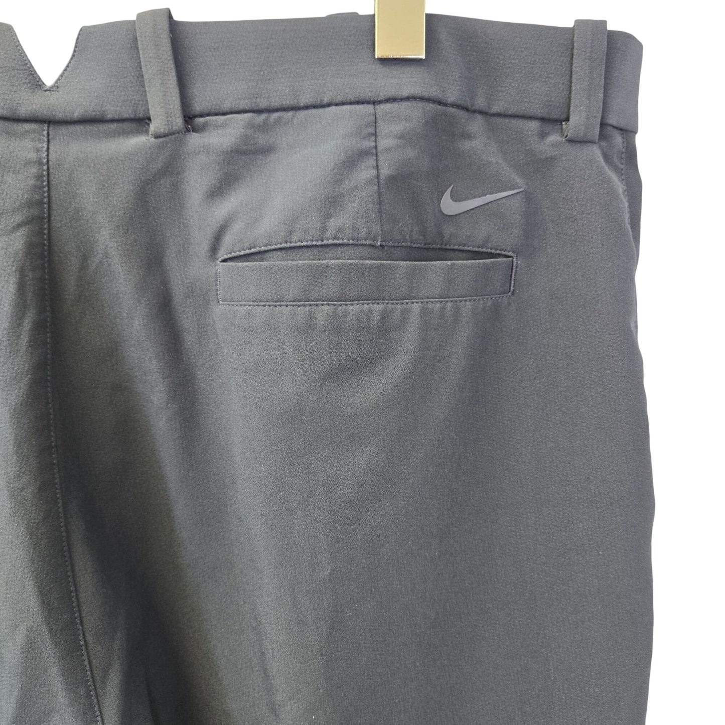 Nike Golf Activewear Shorts Size 40