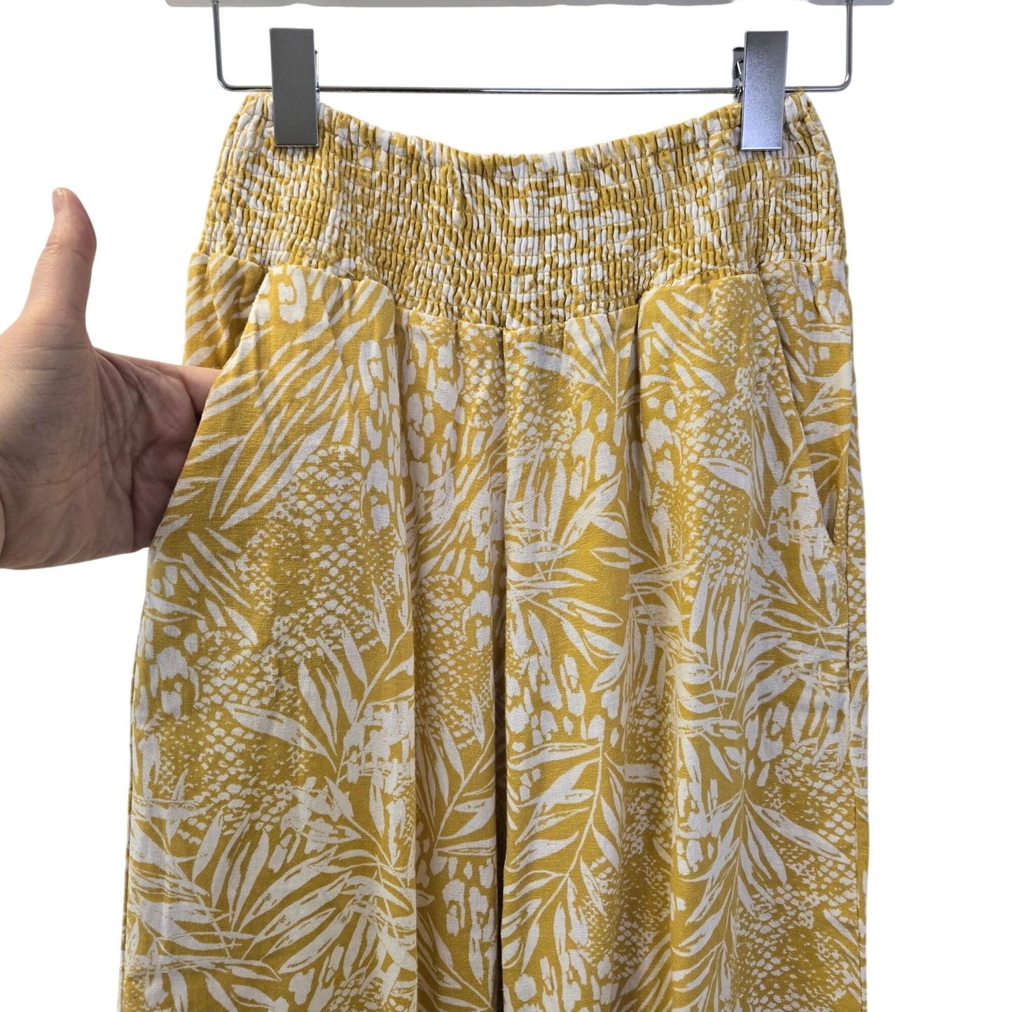 Tahari Linen & Viscose Blend Wide Leg Tropical Print Cropped Pants Size Small