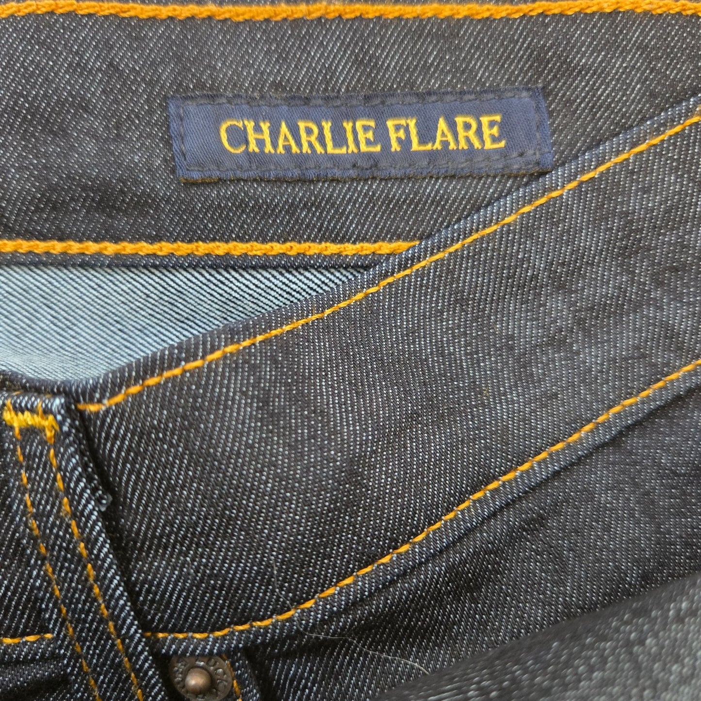 Lucky Brand Claire Flare Low Rise Dark Wash Jeans Size 8