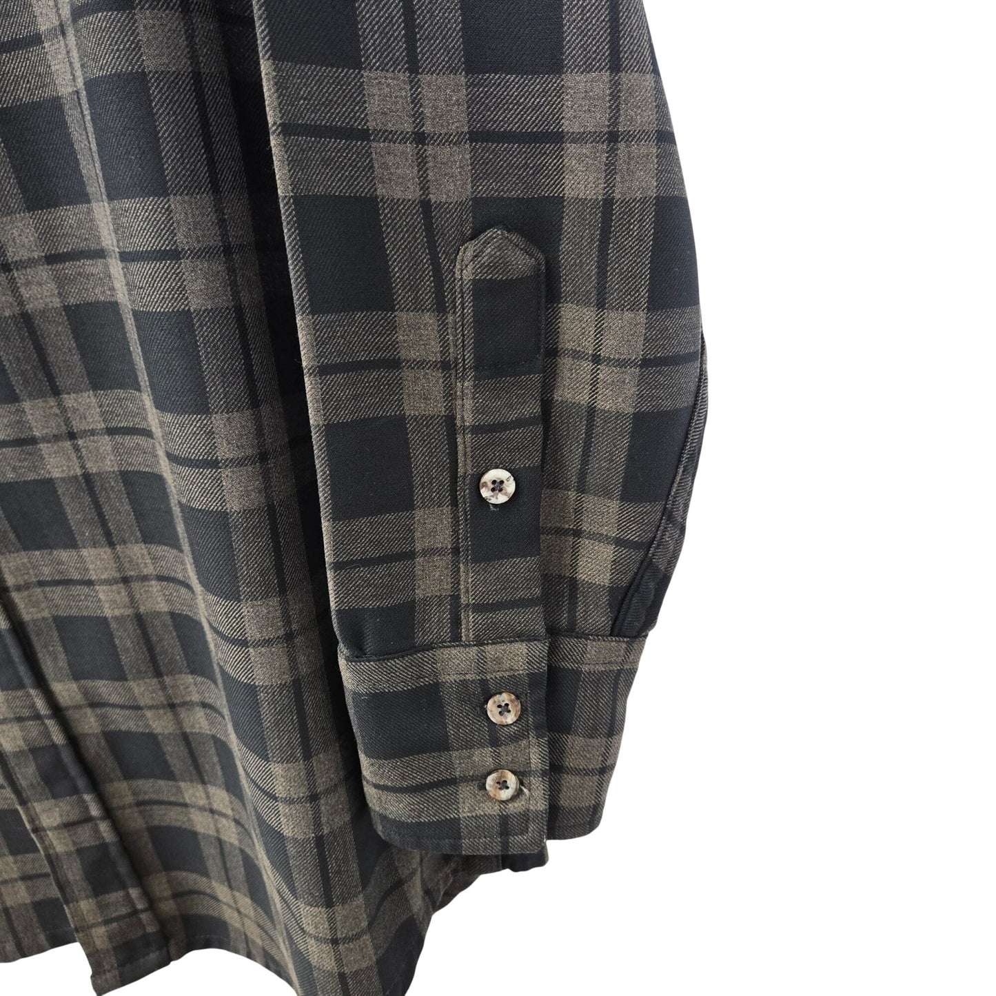Carhartt Rugged Outdoor Wear Plaid Button Down Shirt Size Large (est)