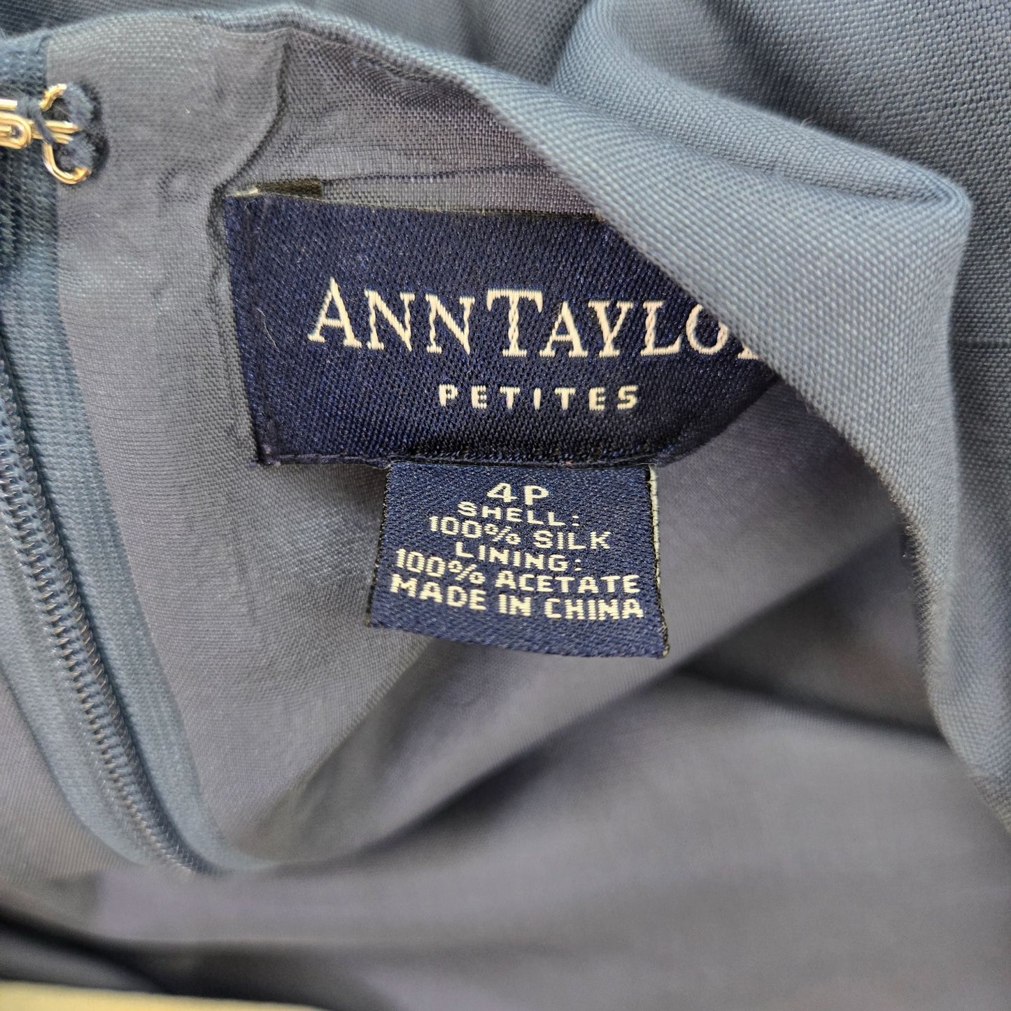 Ann Taylor 100% Silk Shift Dress Size 4 Petite