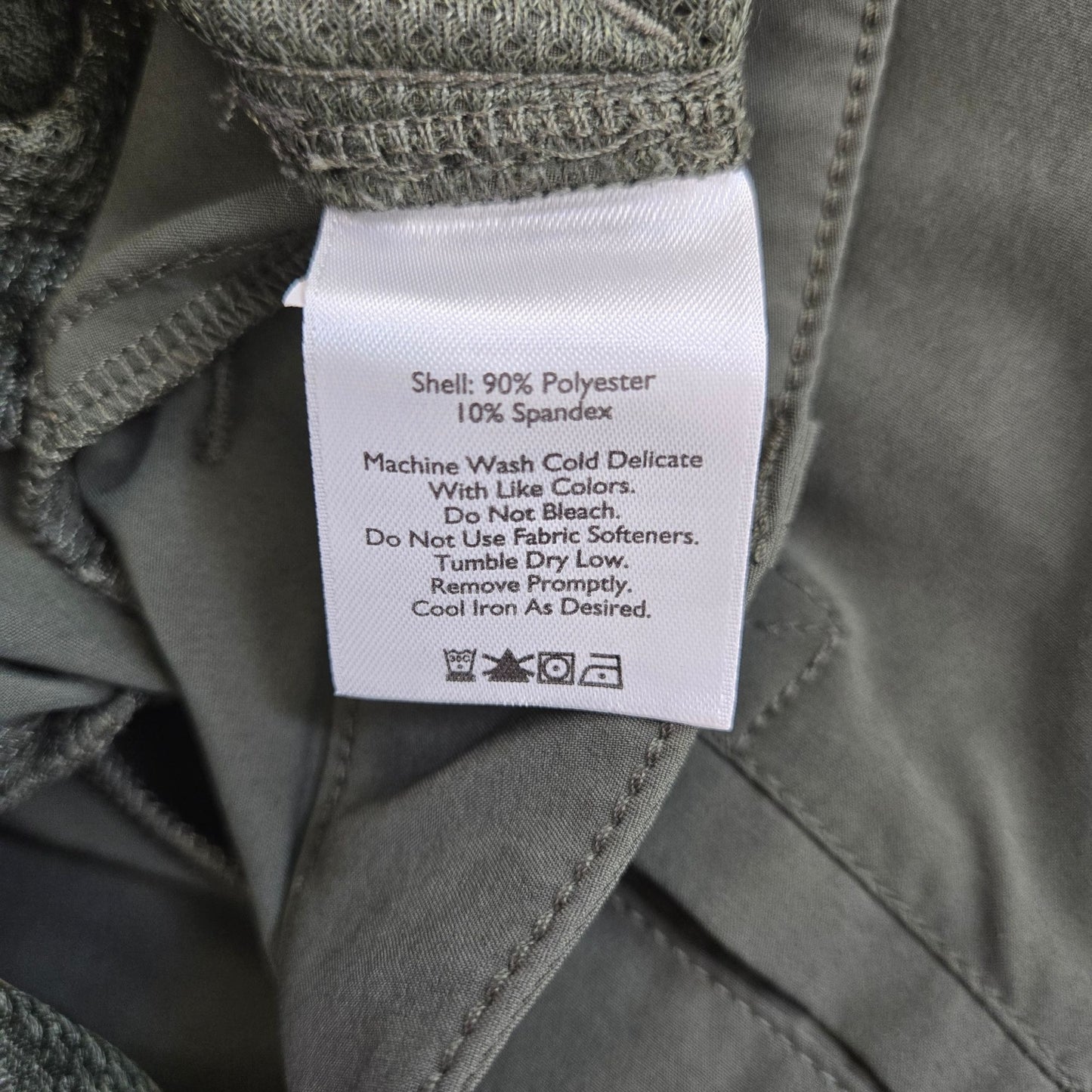 Eddie Bauer Cargo Activewear Shorts Size 10