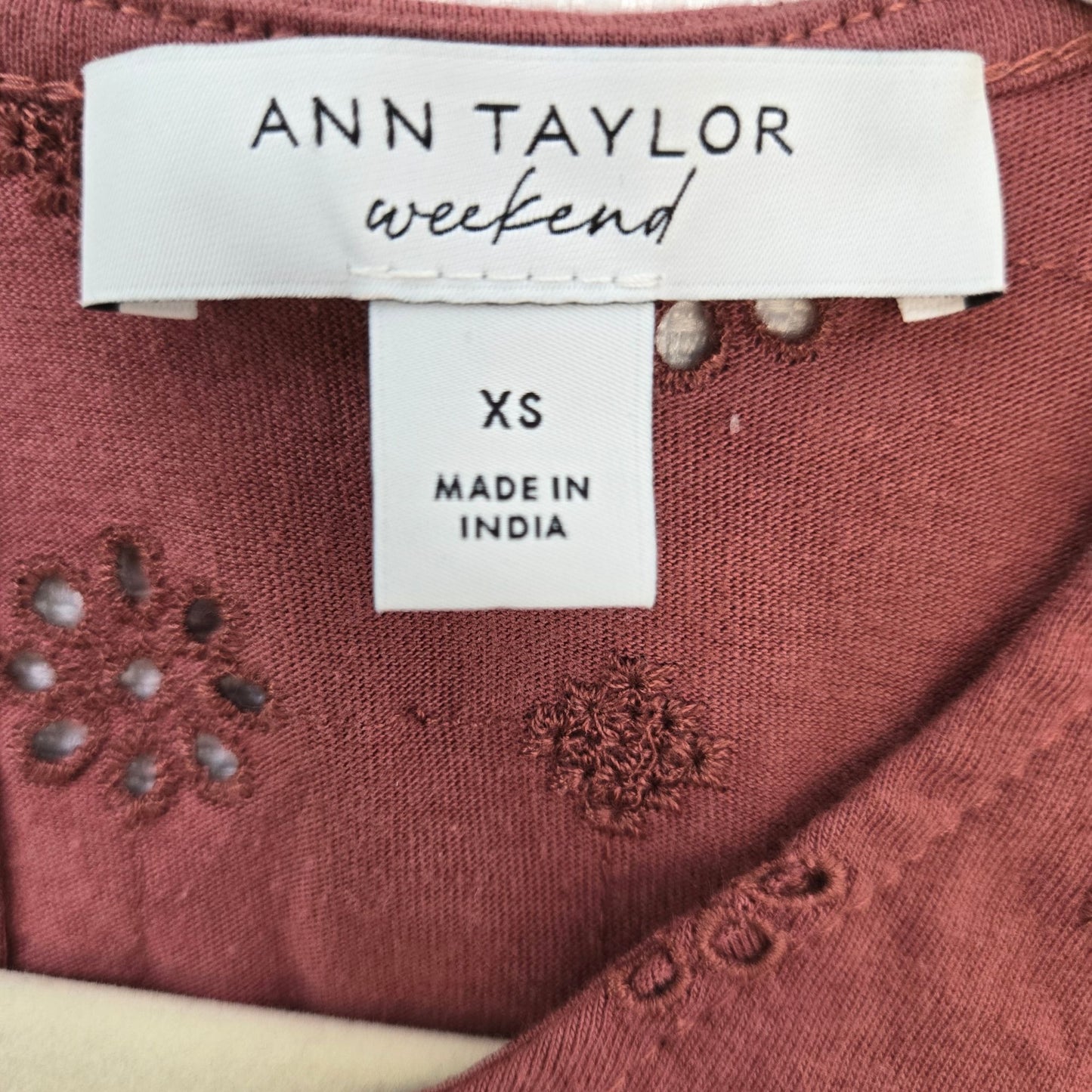 Ann Taylor Weekend Floral Eyelet Tie Waist Top Size XS