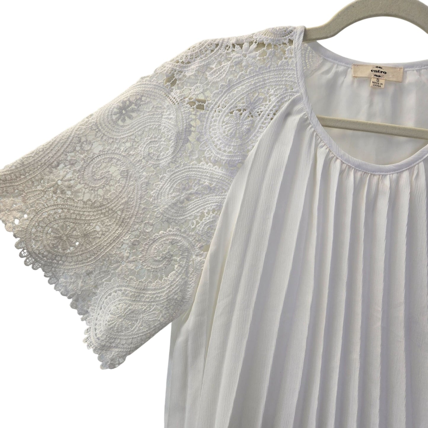 Entro Pleated Bodice Crochet Sleeve Blouse Size Small