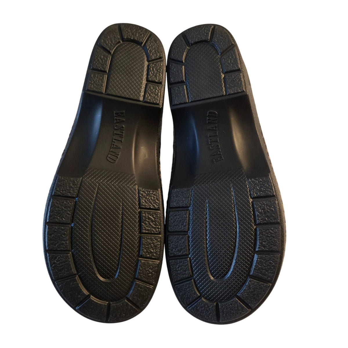 Eastland Mae Leather Clogs Size 7.5