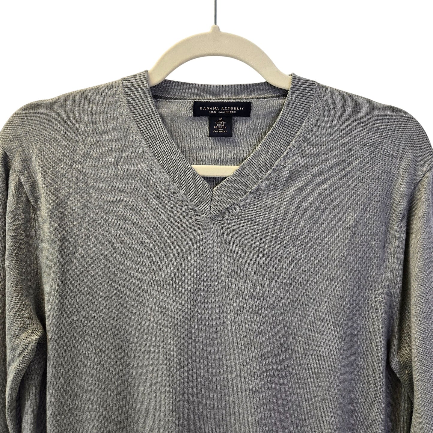 Banana Republic Silk & Cashmere Blend V-Neck Sweater Size Medium