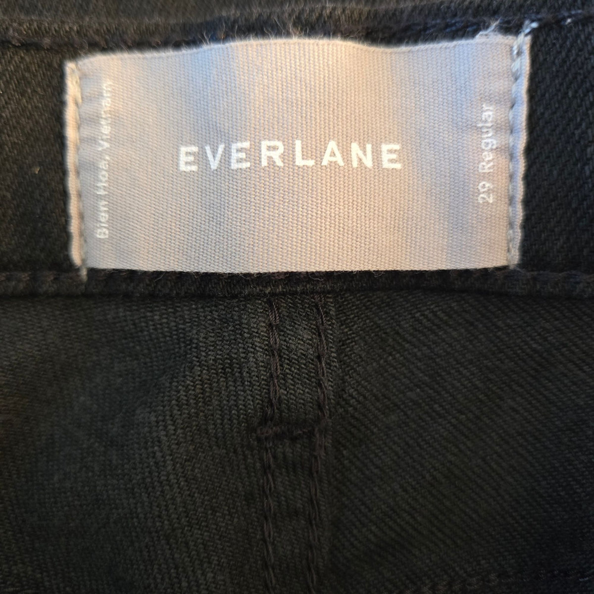 Everlane The Straight Leg Crop Jeans in Black Size 29