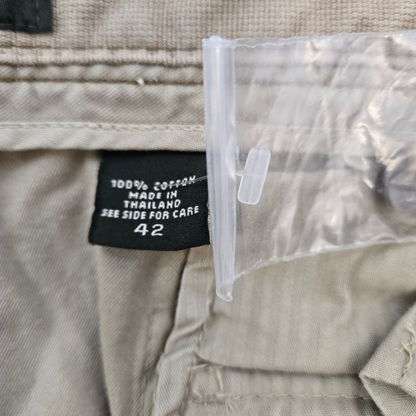Eddie Bauer 100% Cotton Utility Fit Cargo Pants Size 42