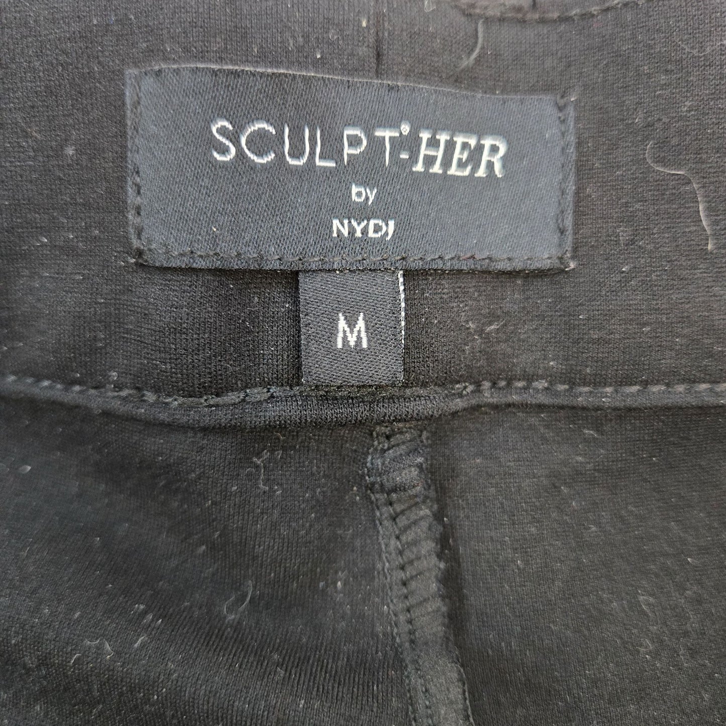 NYDJ Sulpt-Her Slightly Flared Seamed Ponte Crop Pants Size Medium