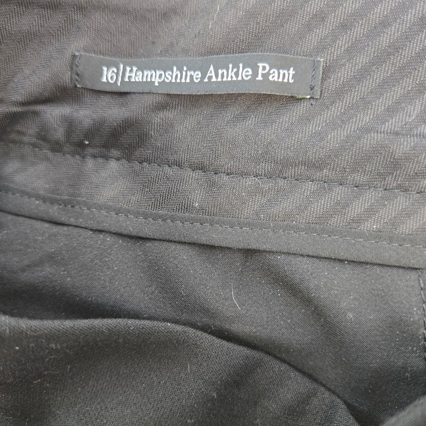 Talbots Rayon Blend Hampshire Ankle Trouser Pants Size 16