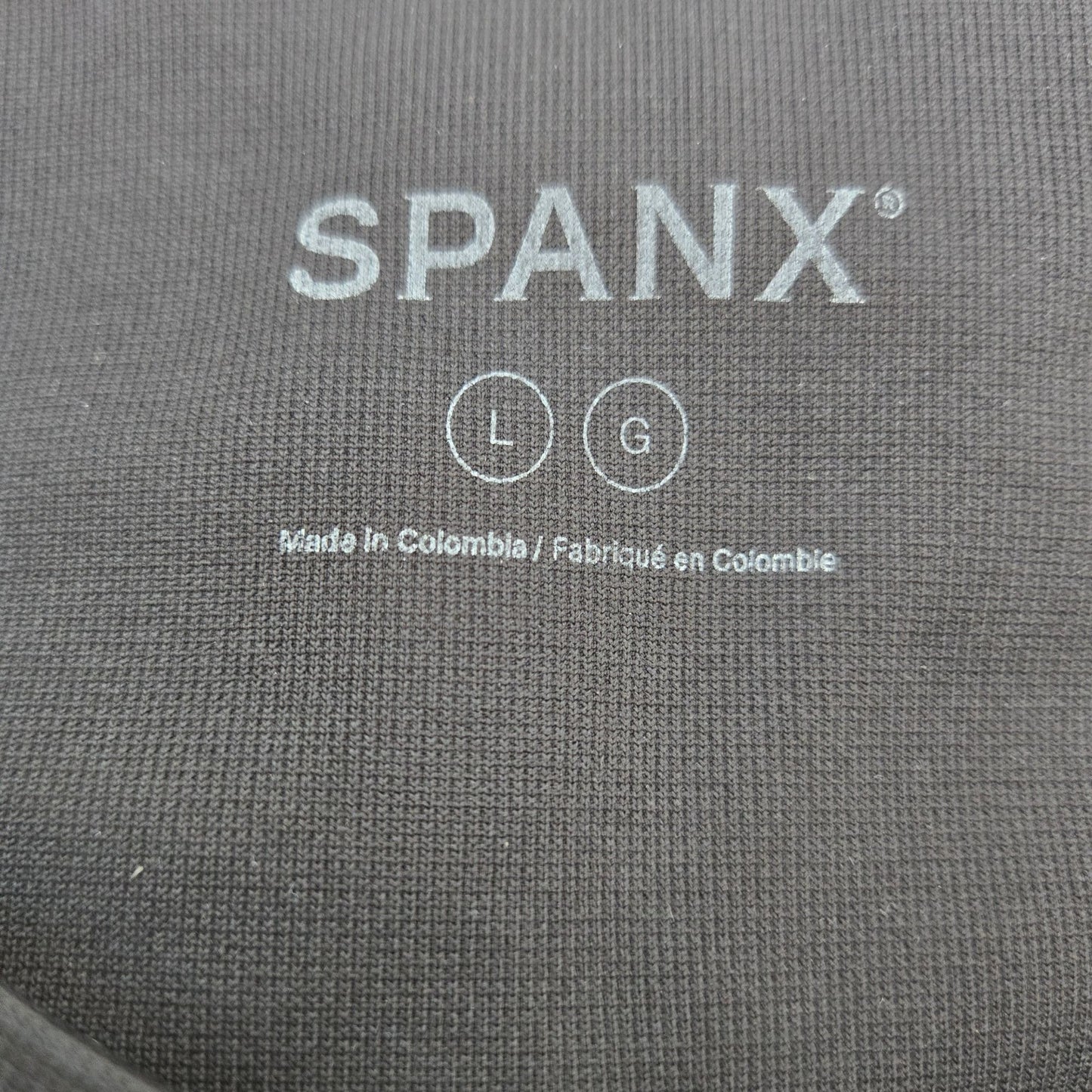 Spanx Look at Me Now Seamless Textured Leggings Size Large