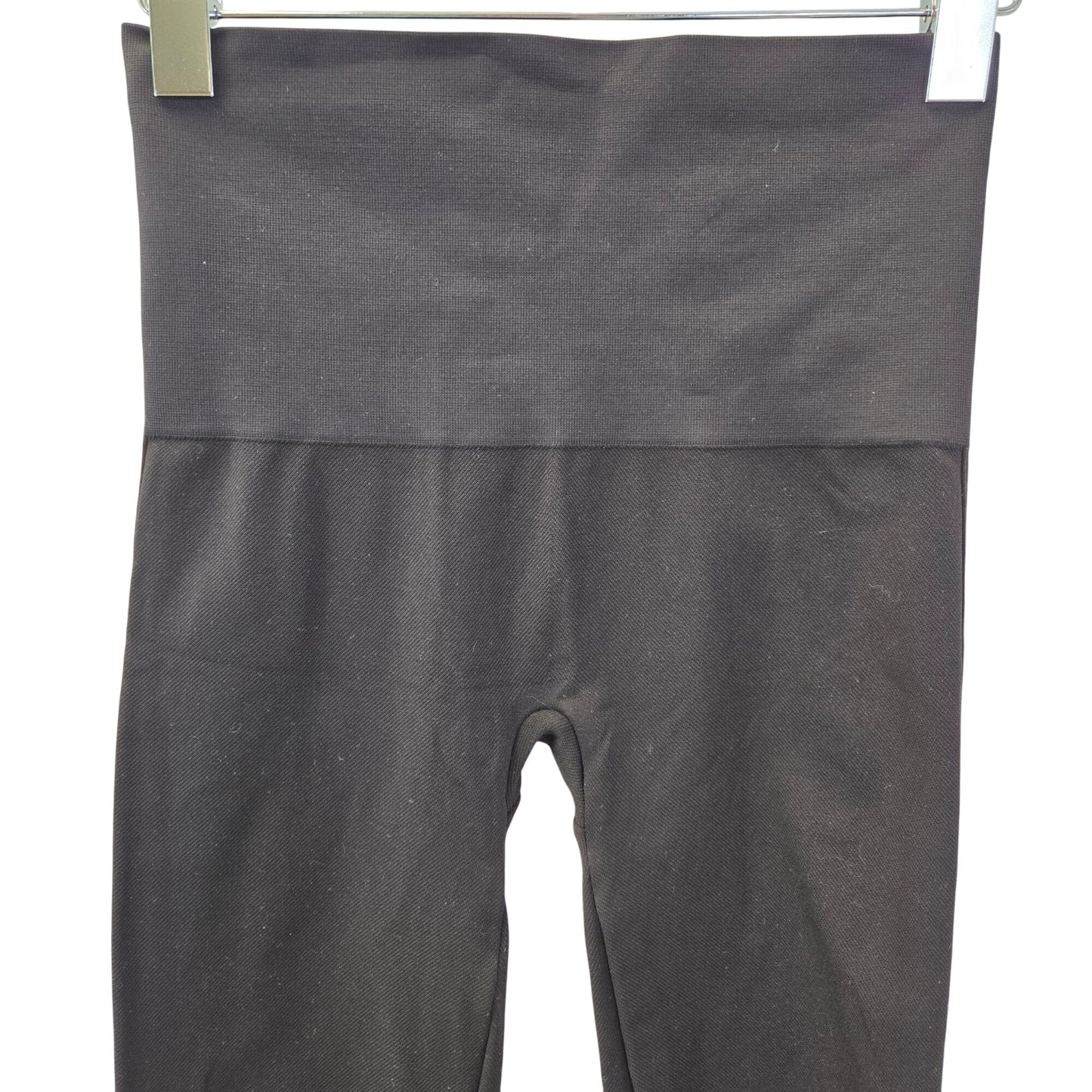 Spanx Look at Me Now Seamless Textured Leggings Size Large