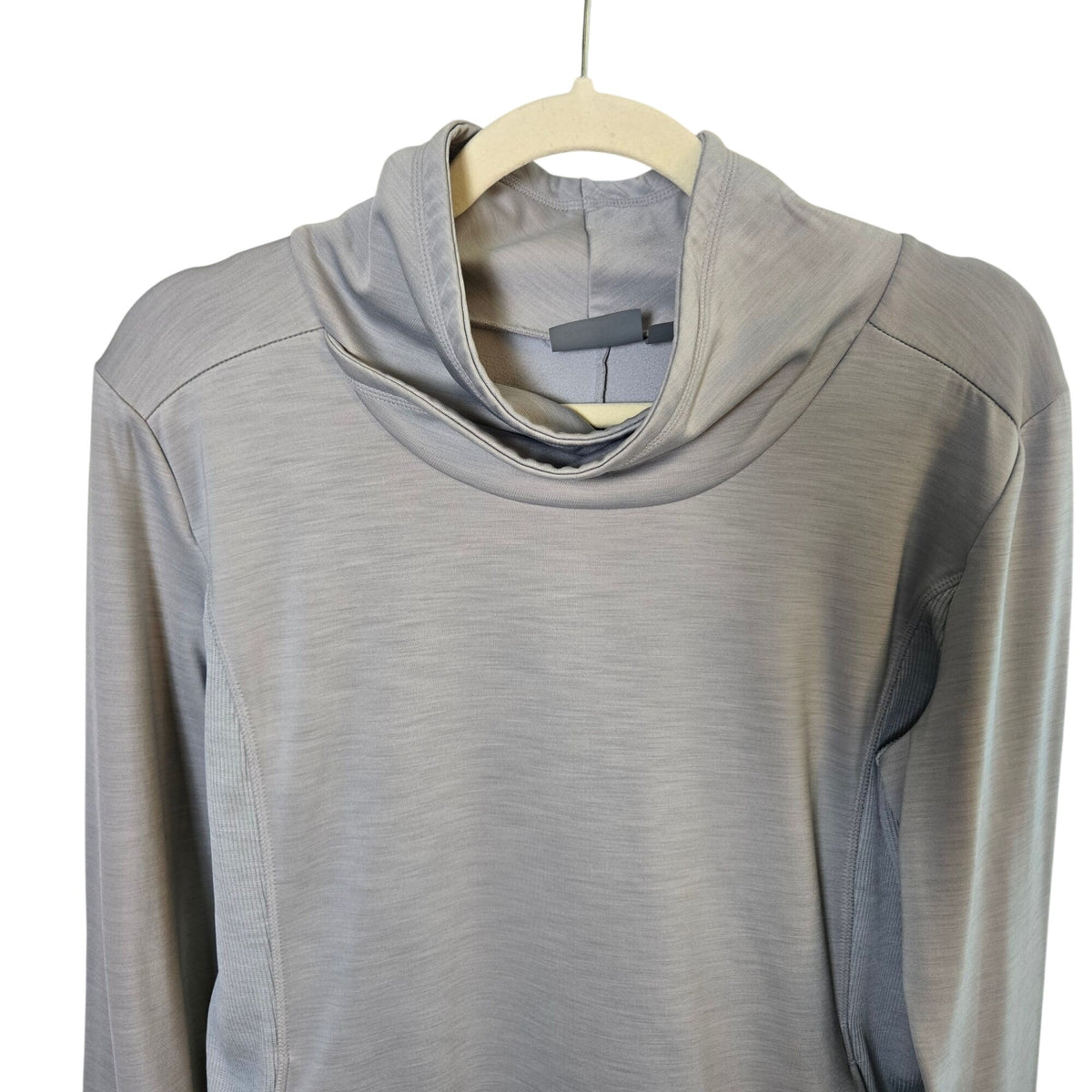 Athleta Stowe Crossneck Pullover Sweatshirt Size Medium