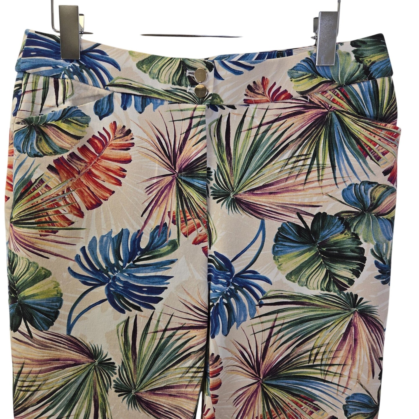 Chico's Tropical Print Capri Pants Size Chico's 0.5/Size 6