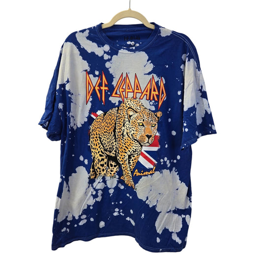 NWOT Def Leppard Licensed Animal Graphic Band Tee Size Small