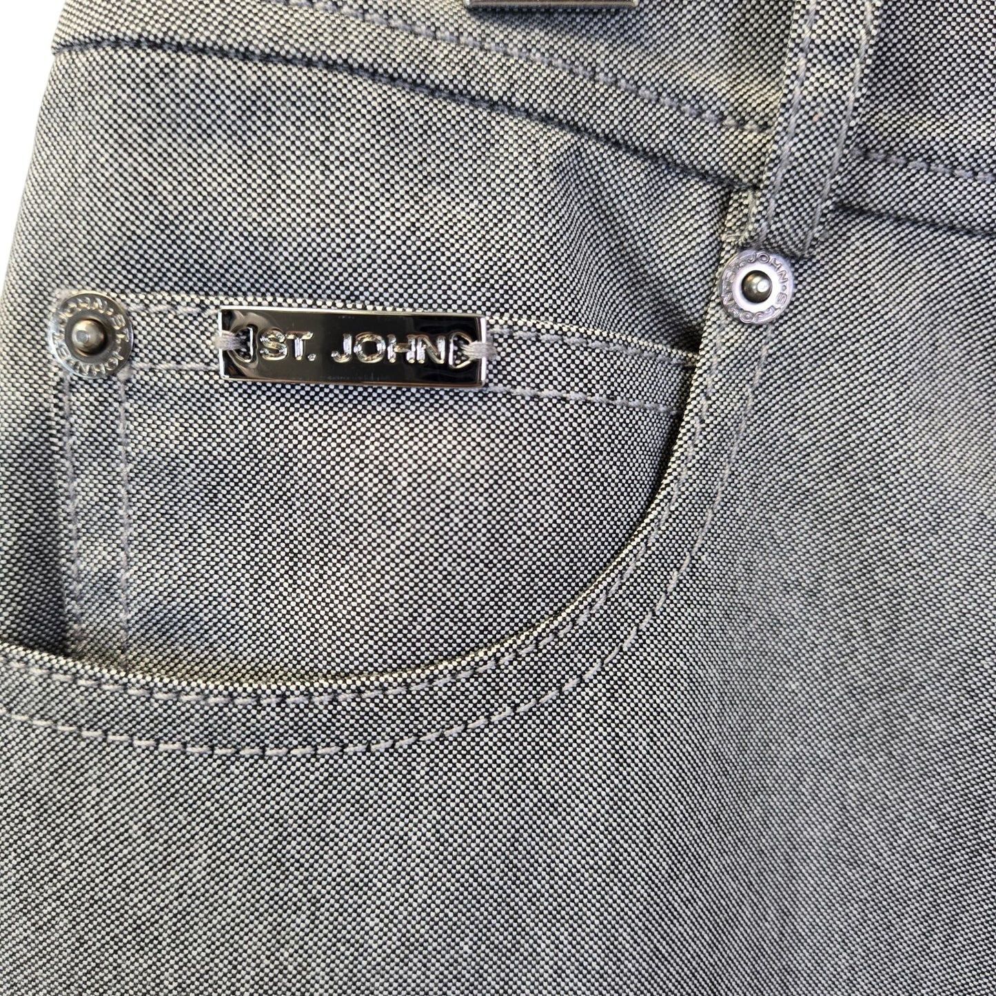 St. John Sport Gray Five Pocket Casual Pants Size 4