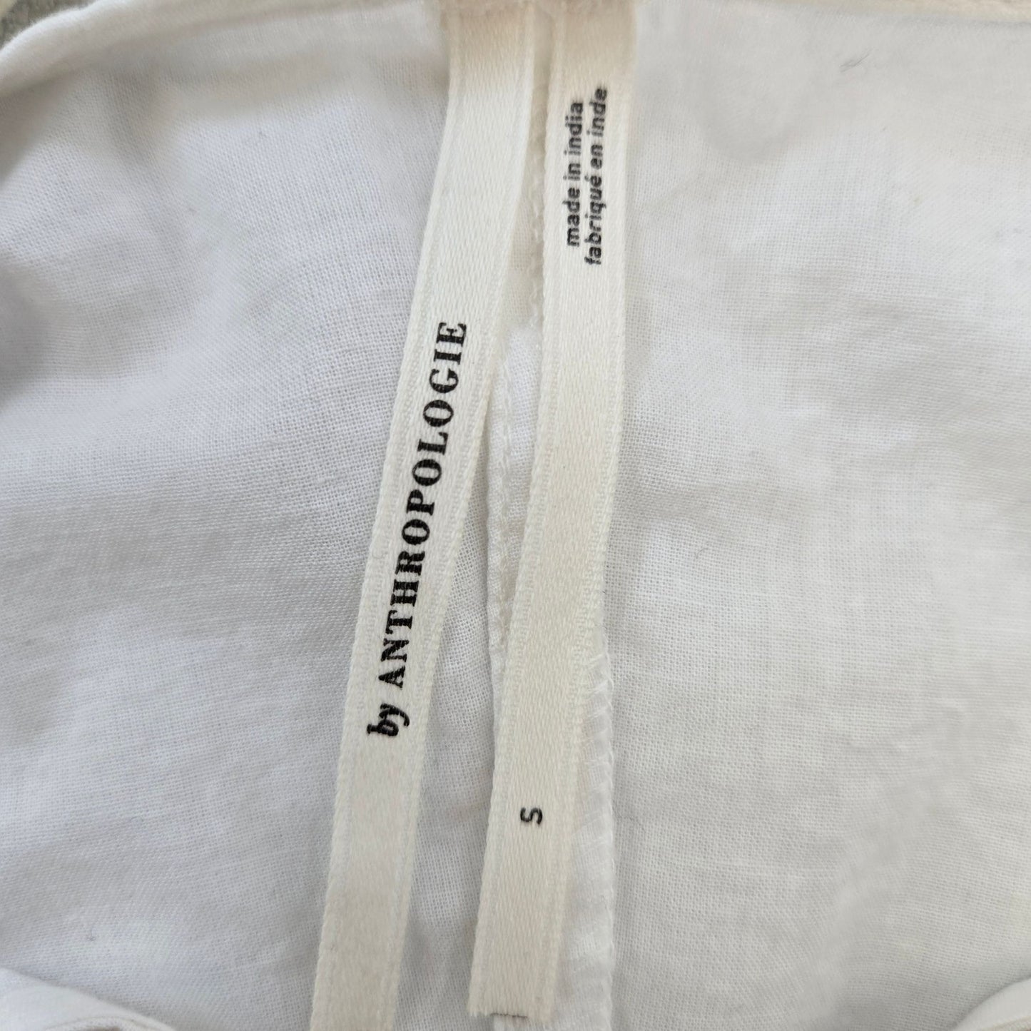 by Anthropologie Short Sleeve Embroidered Swing Top Size Small