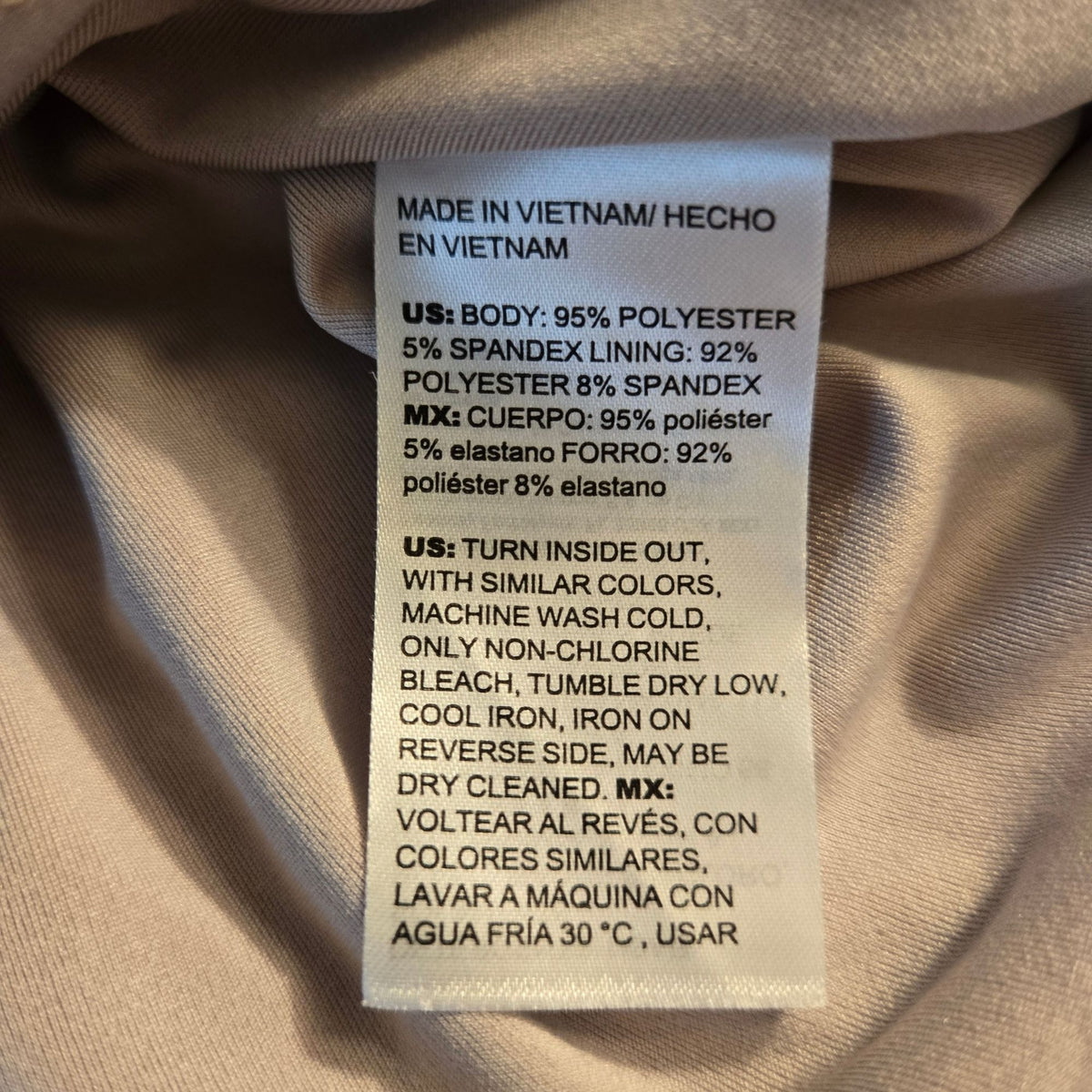 Chico's Sequin Funnel Neck Top Size Chico's 1/Medium