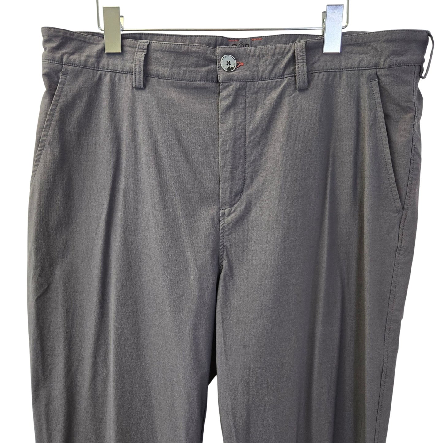 QOR Straight Leg Lightweight Performance Pants Size 38x36