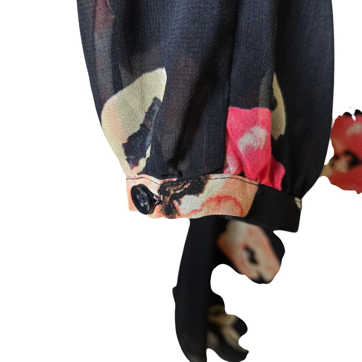 CAbi Floral Poppy V-Neck Blouse Size Medium