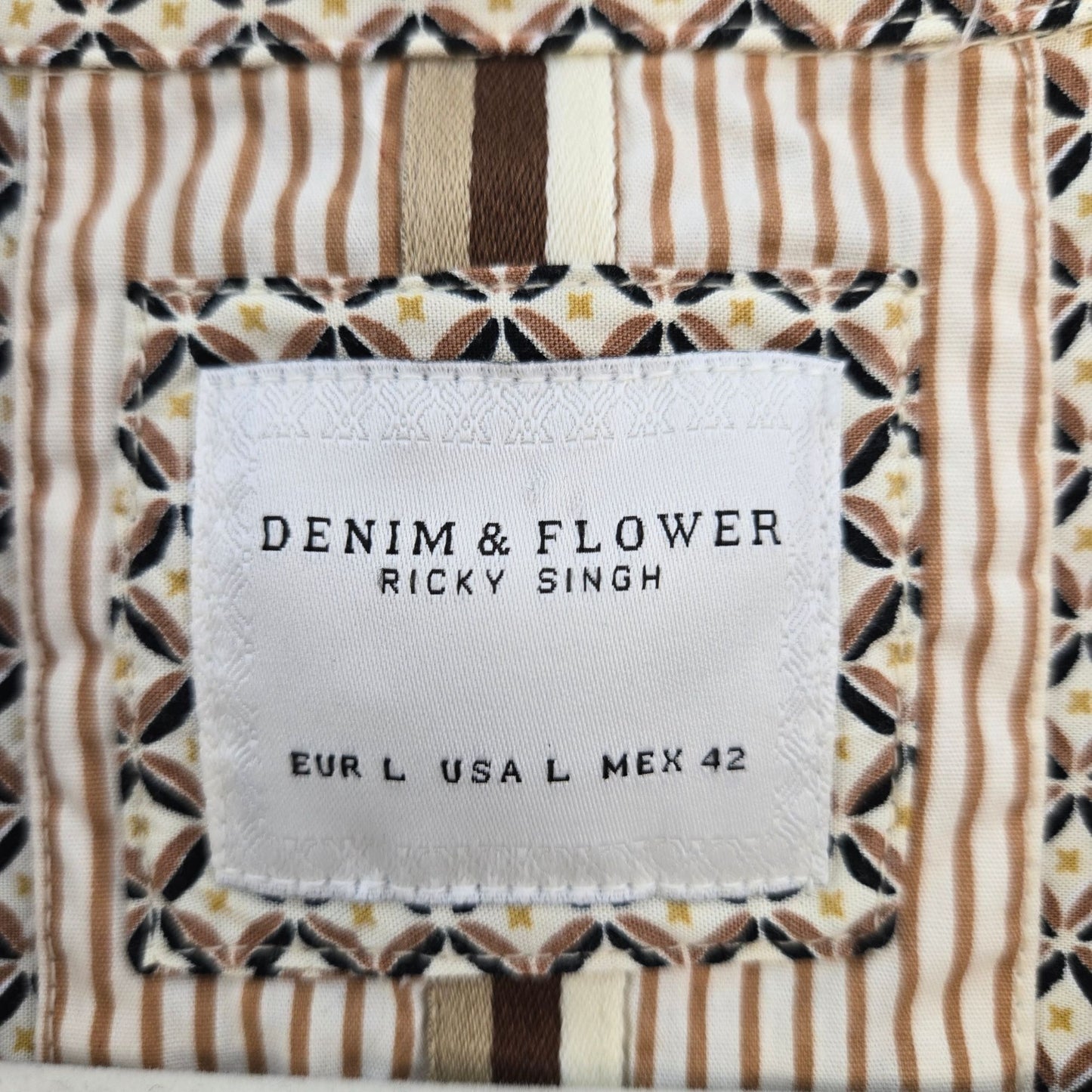 Denim & Flower Ricky Singh 100% Viscose Diamond Print Button Down Shirt Size Large