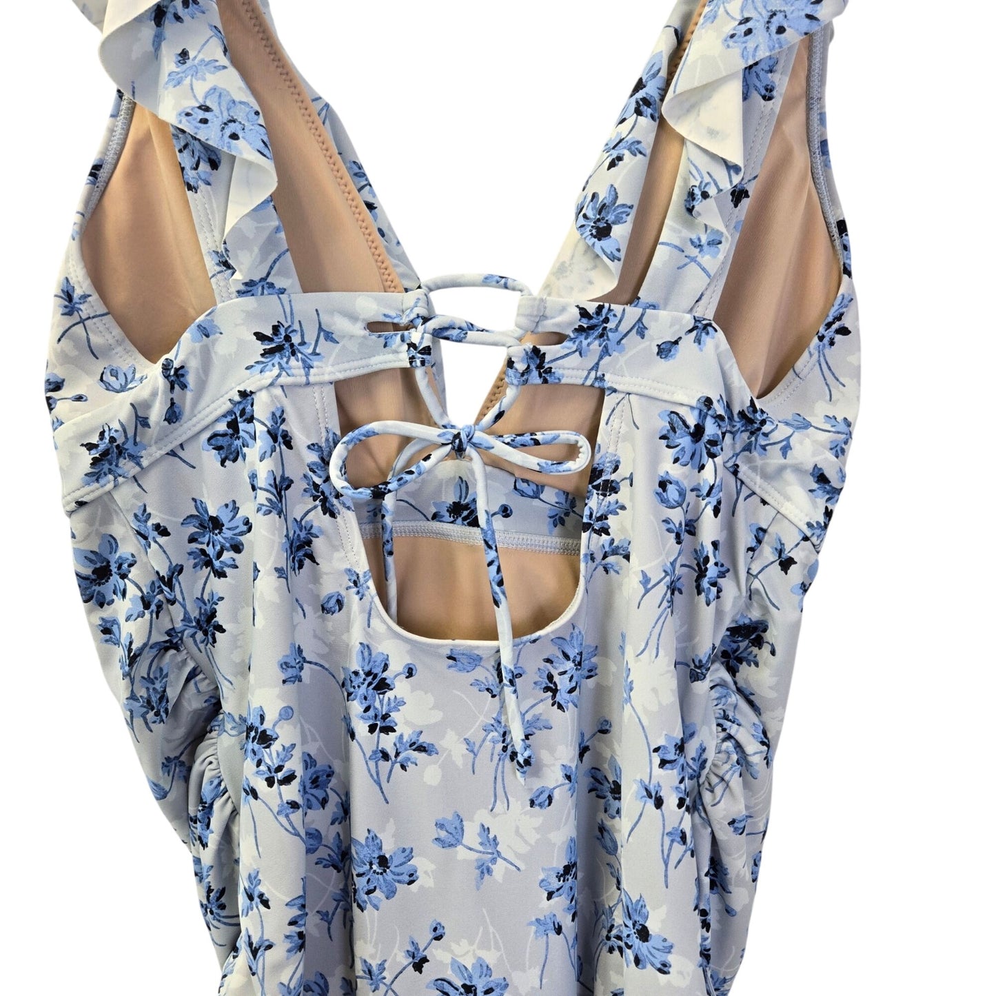 NWT A Pea in the Pod White Floral Ruffled Maternity One-Piece Swimsuit Size Small