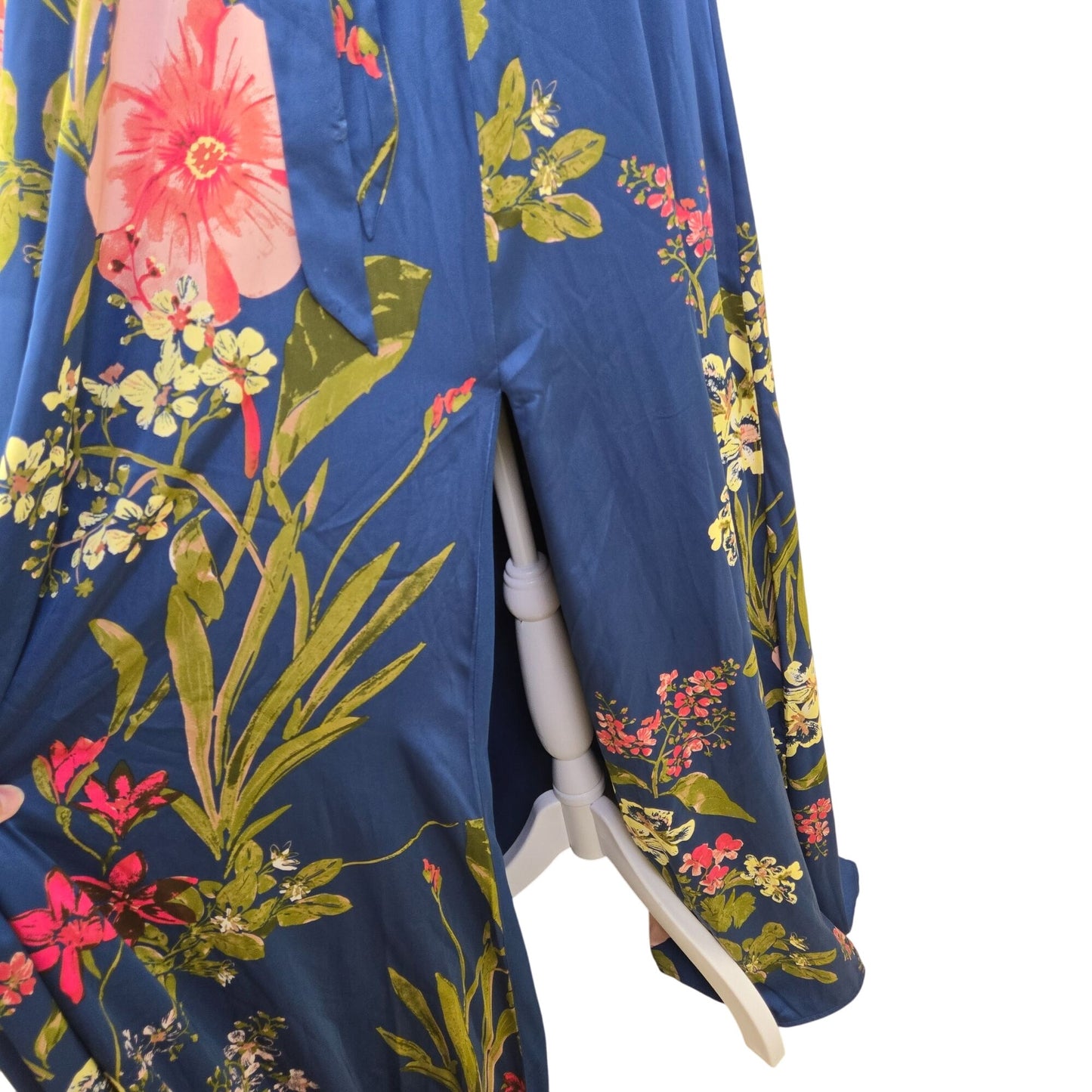 Lulu's Still the One Blue Floral Print Satin Maxi Dress Size Large