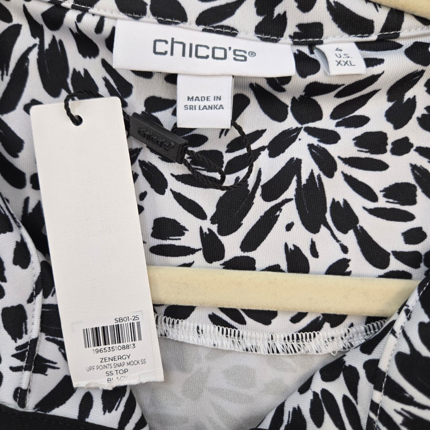 NWT Chico's Zenergy UPF Points Snap Mock Neck Top Size Chico's 4/XXL