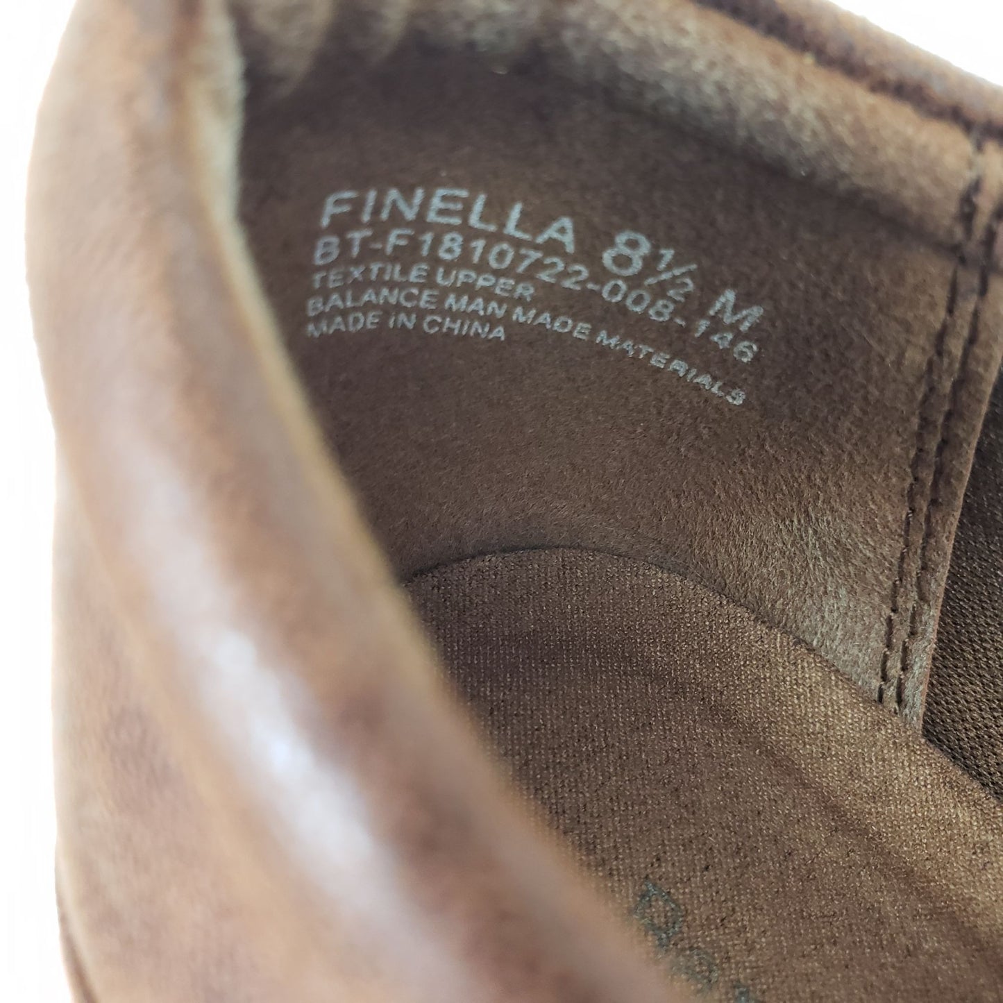 Baretraps Finella Vegan Leather Heeled Bootie Shoes Size 8.5