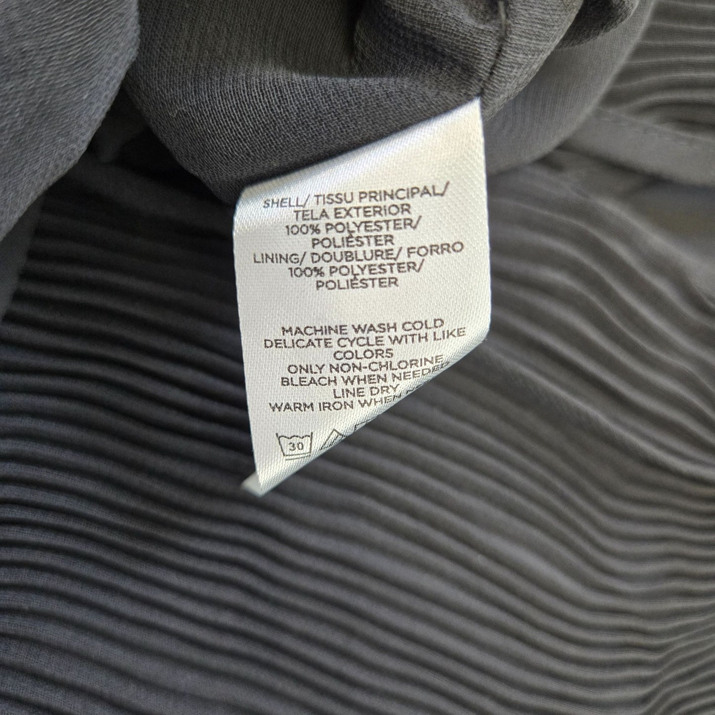 Loft Pleated Ruffle Trim Popover Blouse Size Small