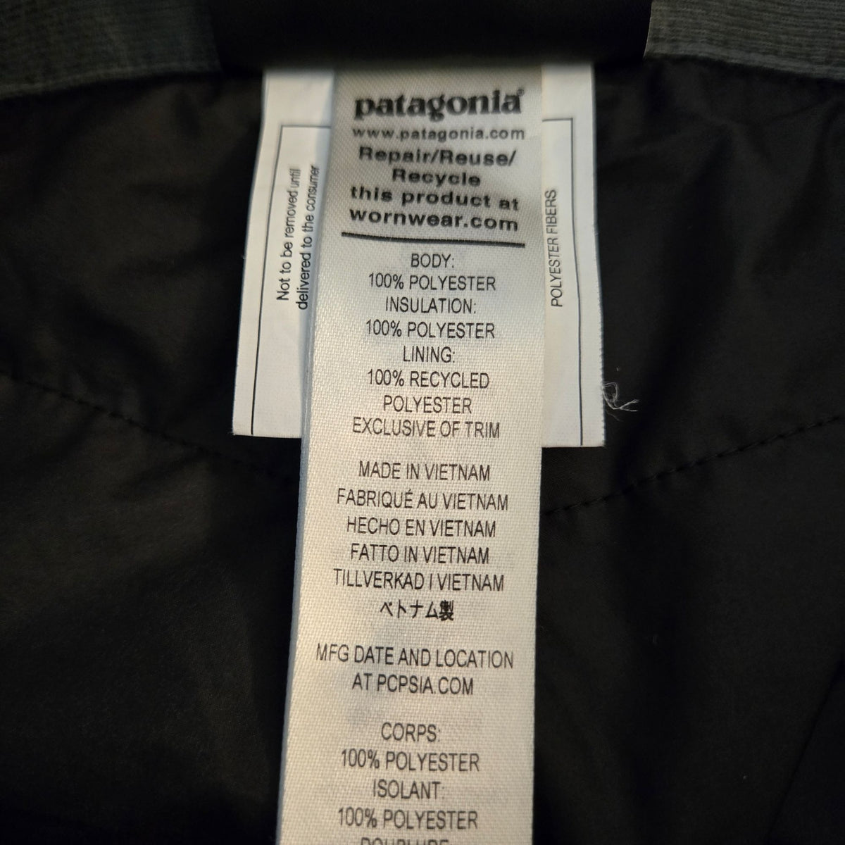 Patagonia Men's Insulated Powder Town Pants in Black Size Large Regular