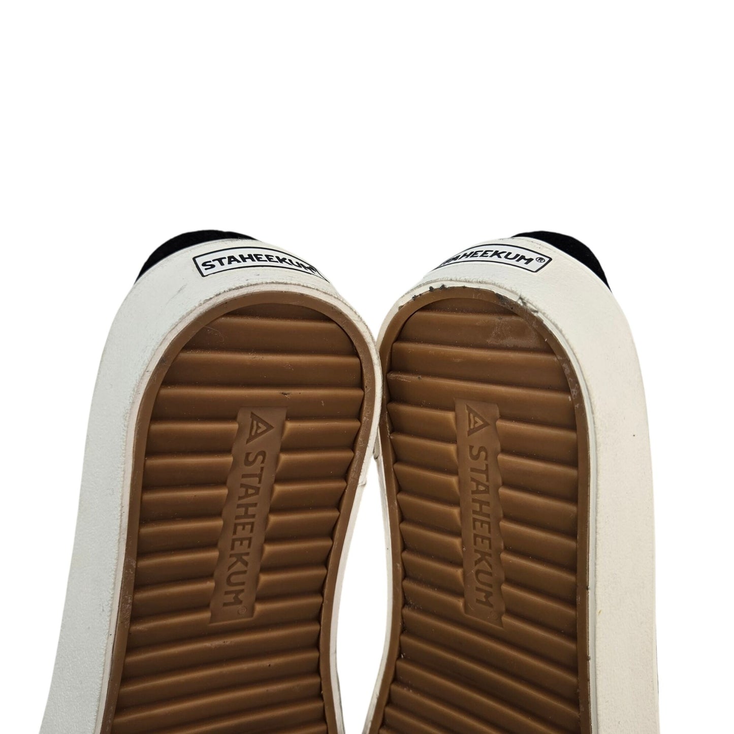 NWT Staheekum Suede Leather Cozy Camp Mules Size 9