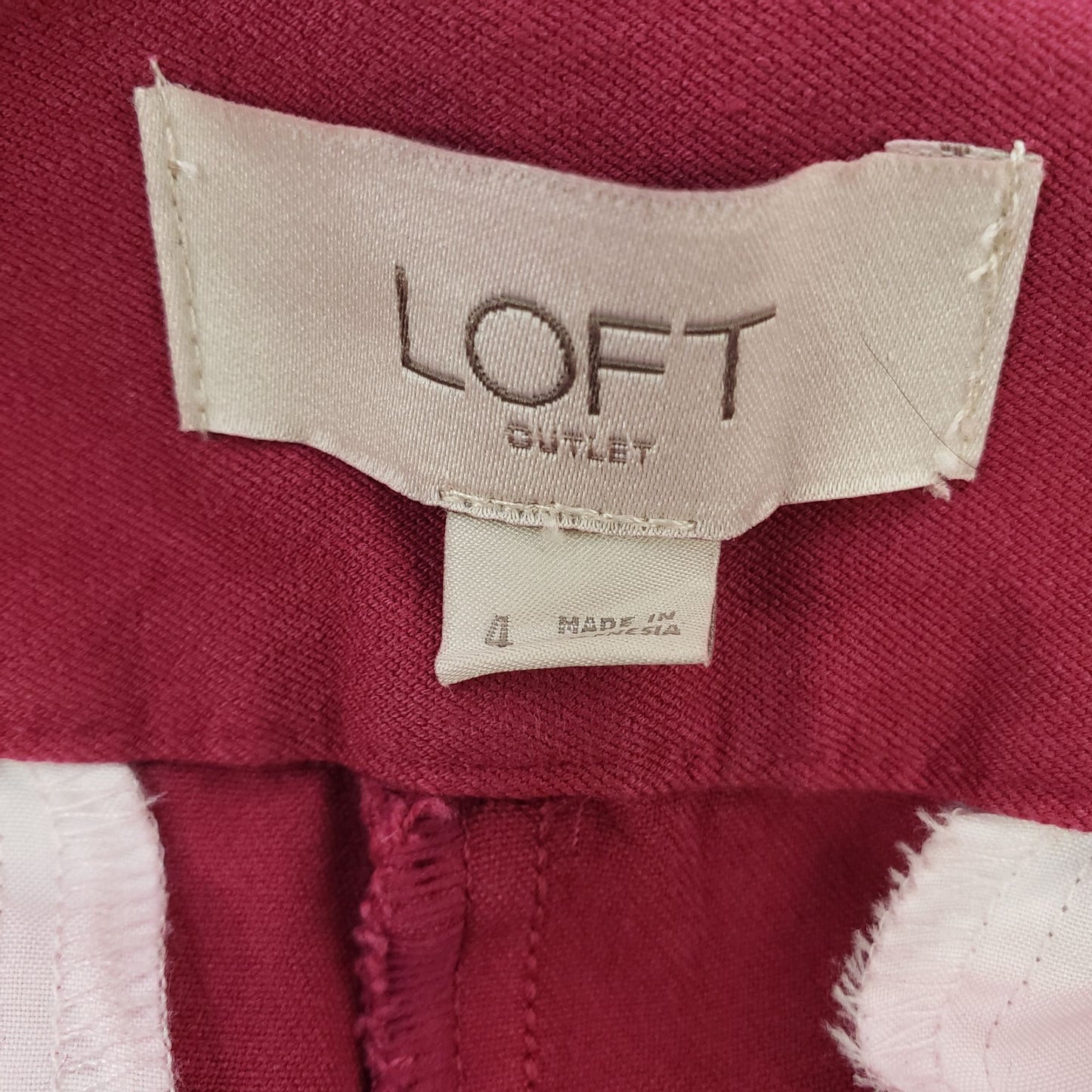 Loft Outlet Curvy Skinny Button Ankle Pants Size 4