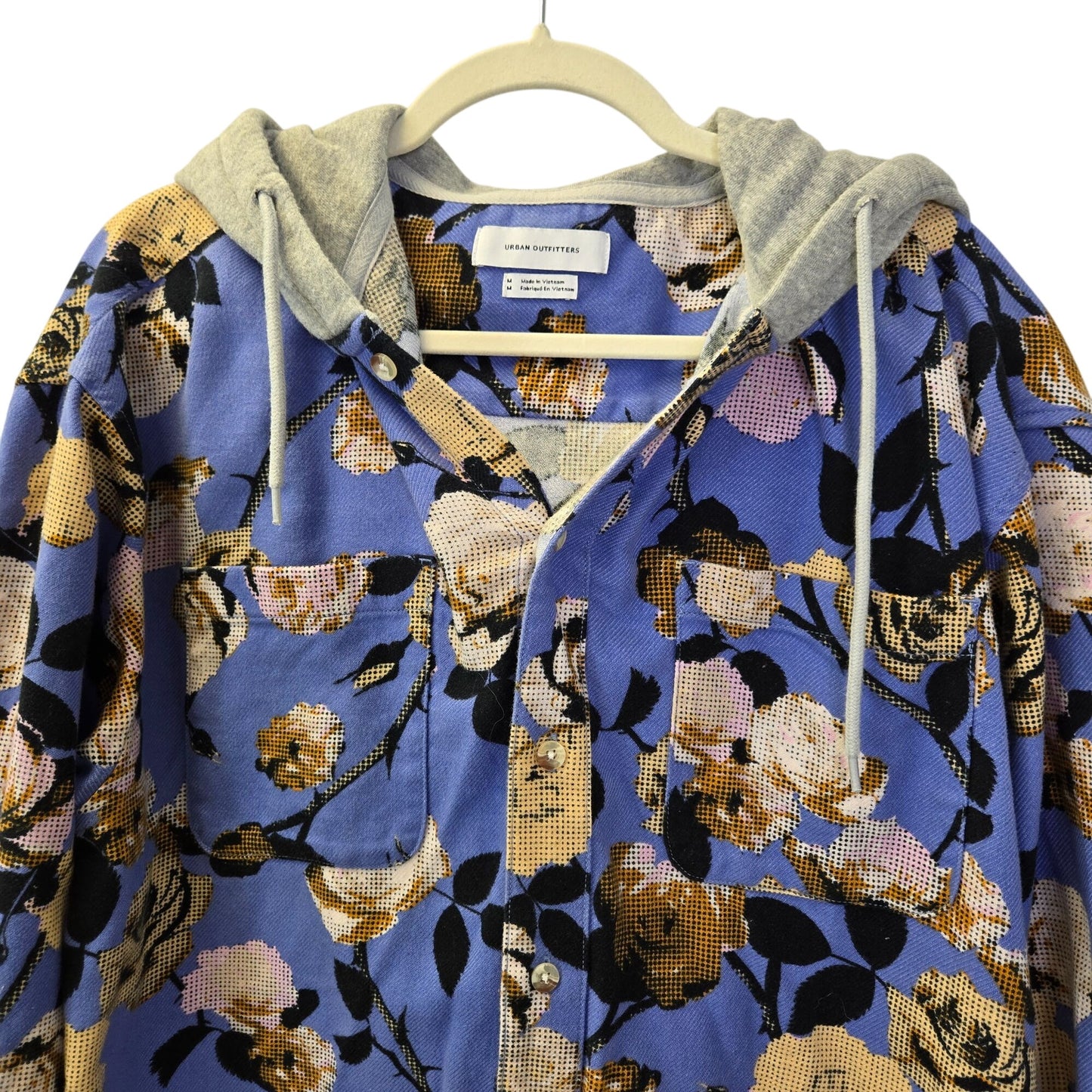 Urban Outfitters Floral Hooded Button Down Sweatshirt Shacket Size Medium