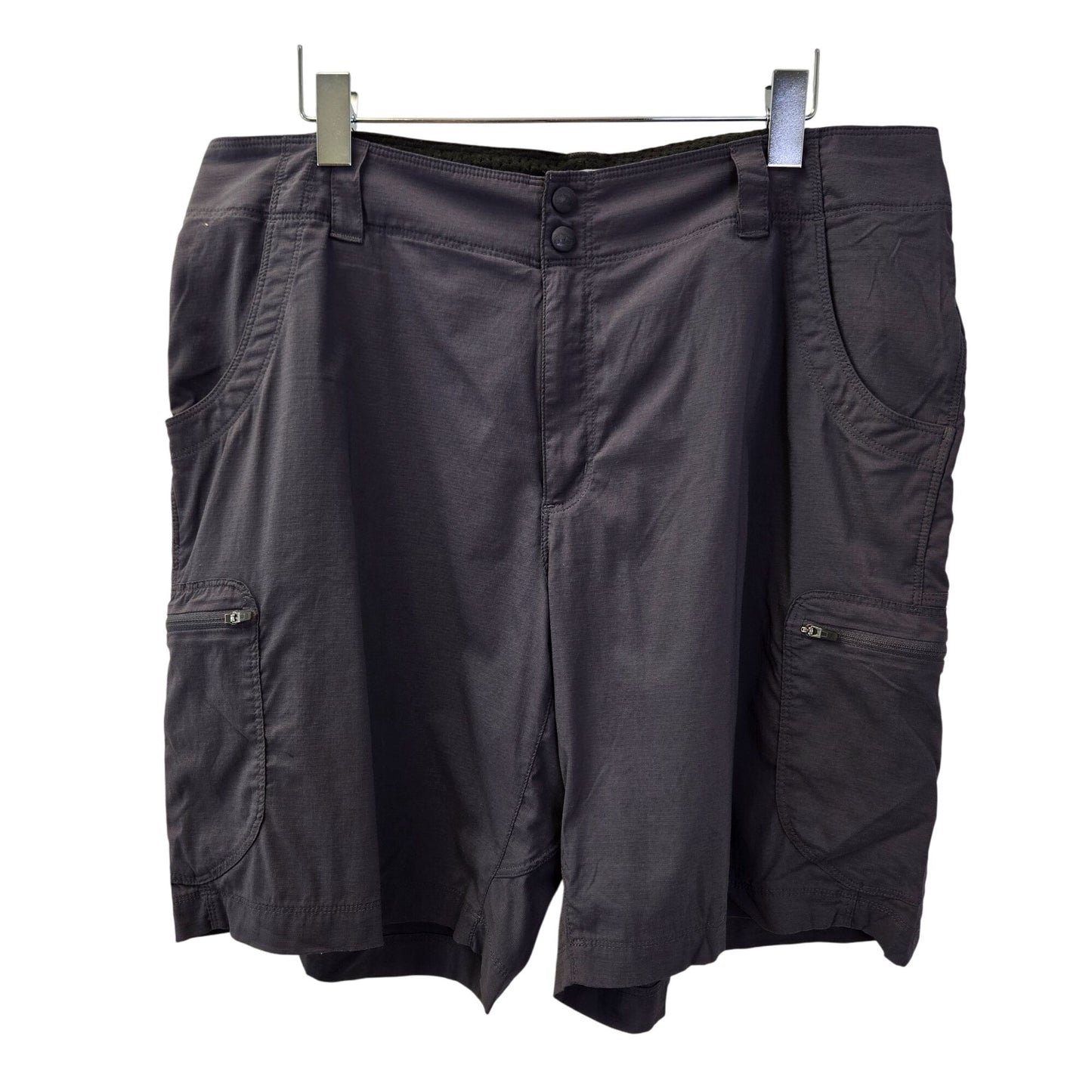 L.L. Bean Activewear Shorts with Zipper Pockets Size 16