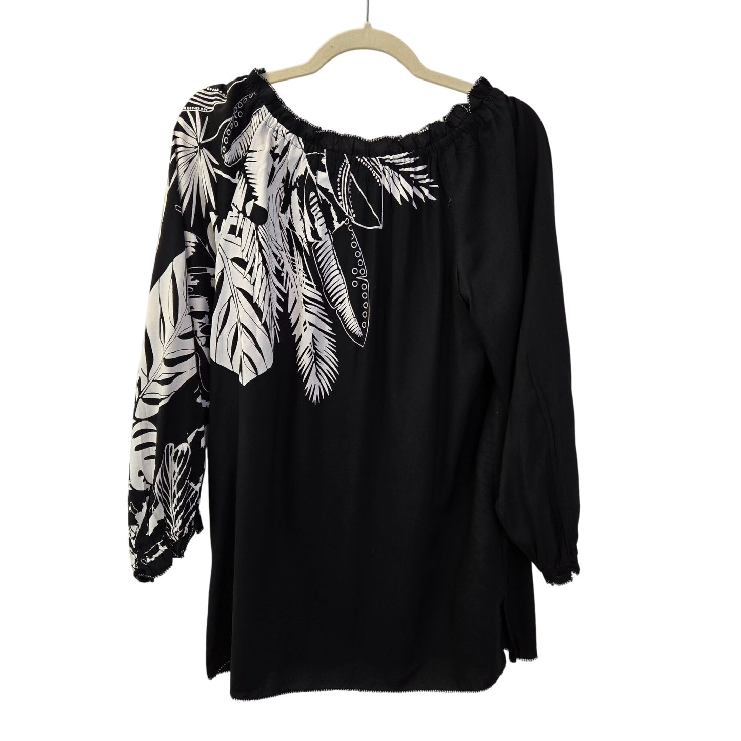 Soft Surroundings 100% Viscose Lightweight Tropical Print Boho Top Size Medium