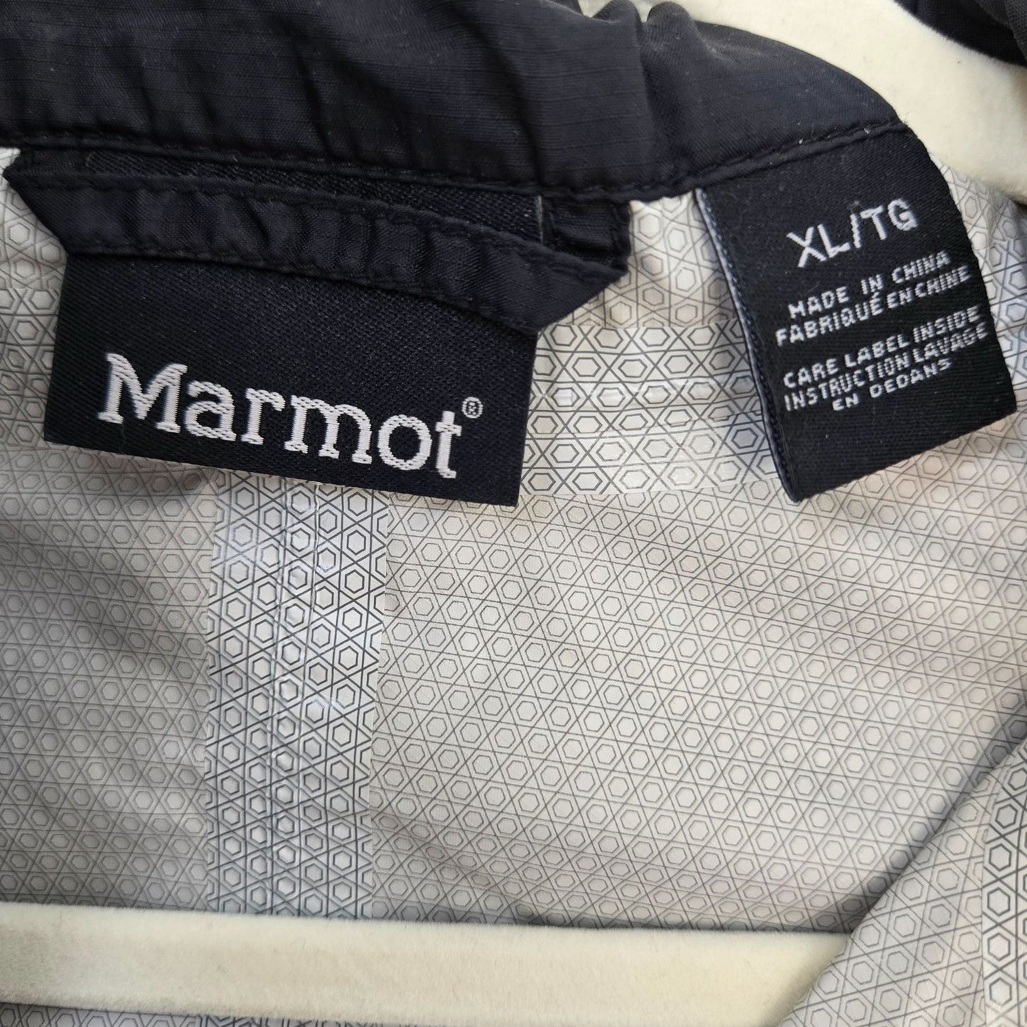 Marmot Hooded Windbreaker Jacket Size XL