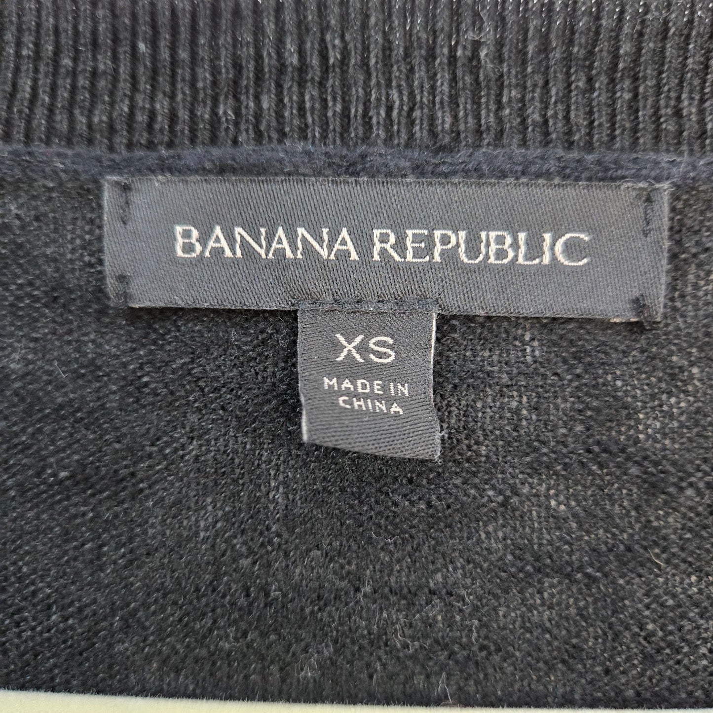 Banana Republic Linen & Viscose Blend Split Hem V-Neck Sweater Size XS