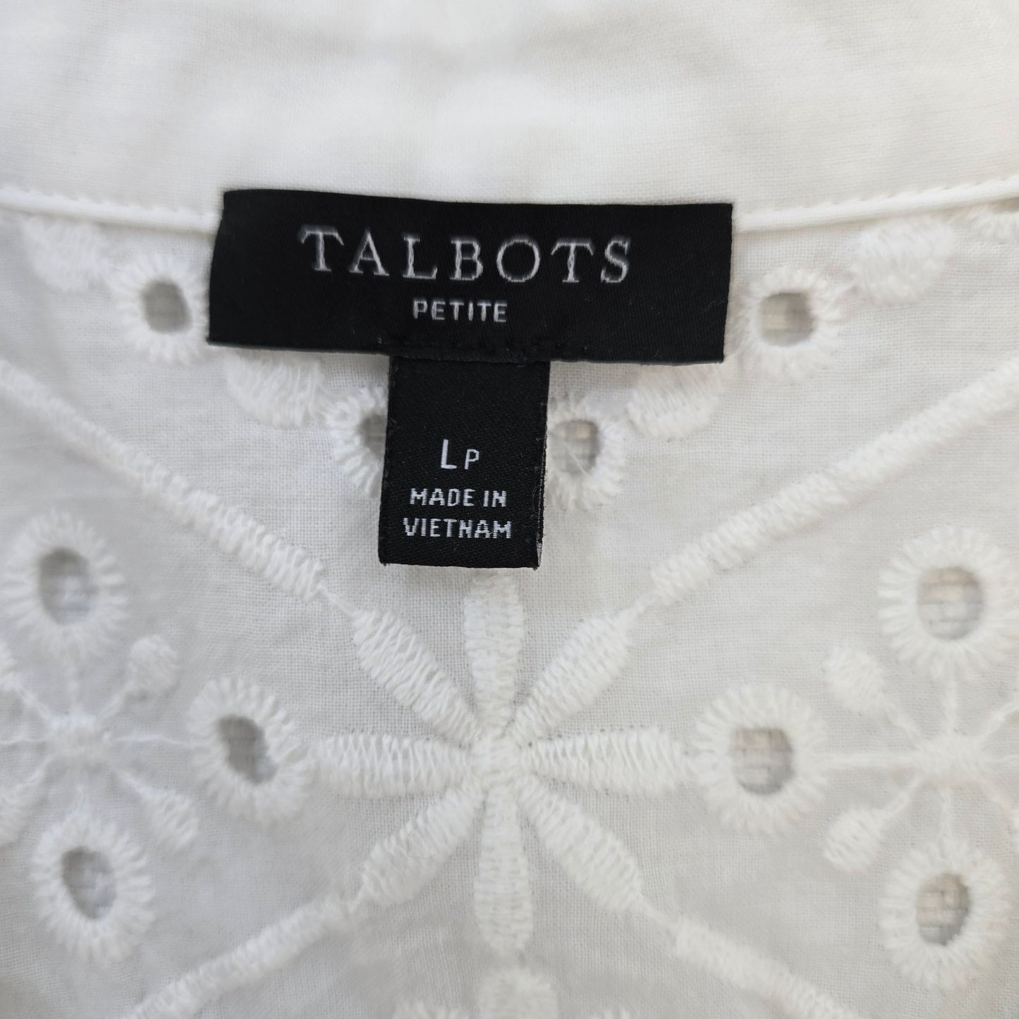 Talbots Petites Eyelet Button Down 3/4 Sleeve Shirt Size Large Petite