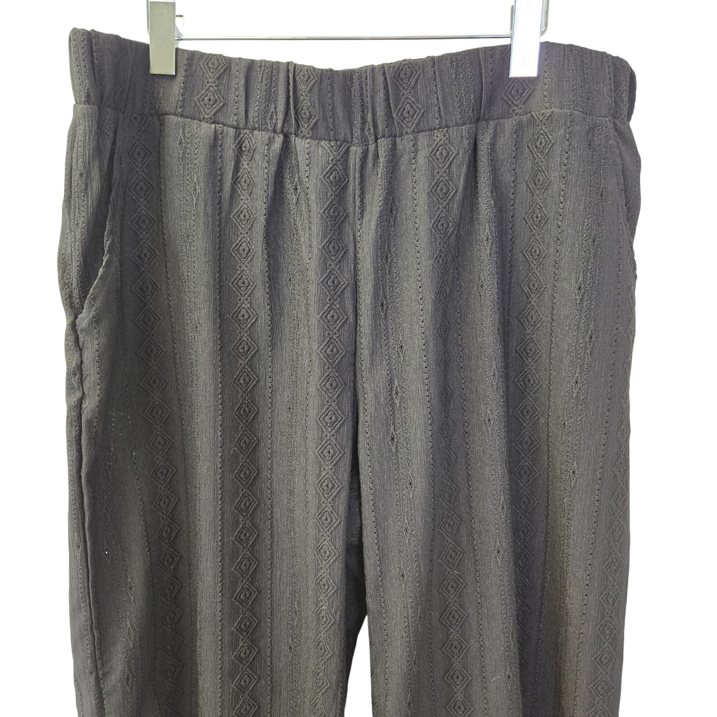 NWT Sabrina Lauren Diamond Embroidered Wide Leg Pull On Pants Size XL