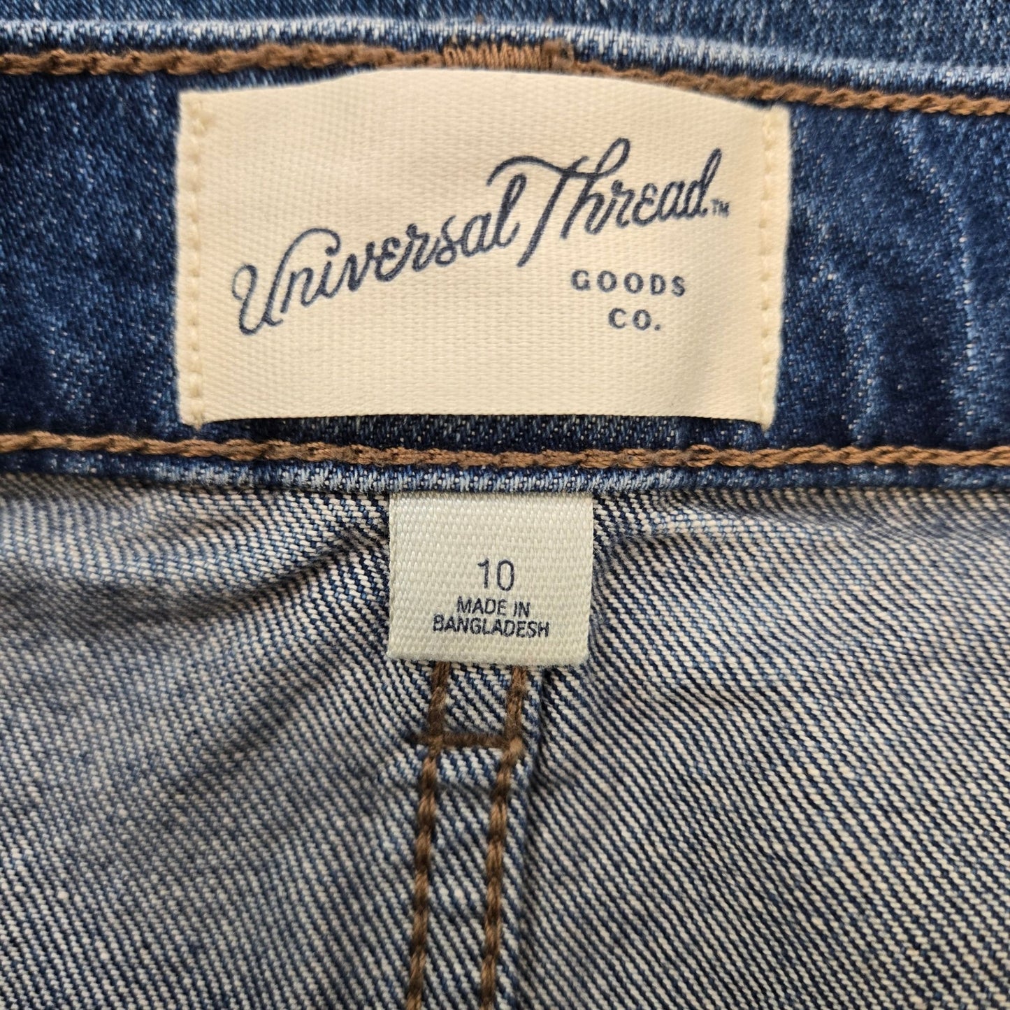 Universal Thread Highest Straight Leg Hidden Button Fly Jeans Size 10
