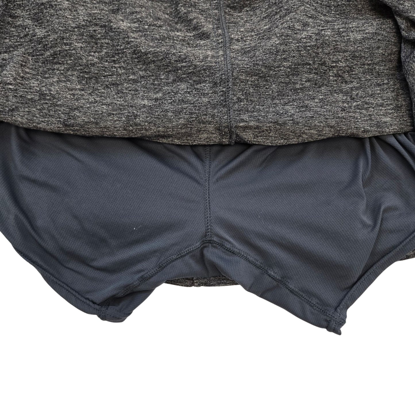 Kuhl Mova Gray Heathered Activewear Skorts Size Medium